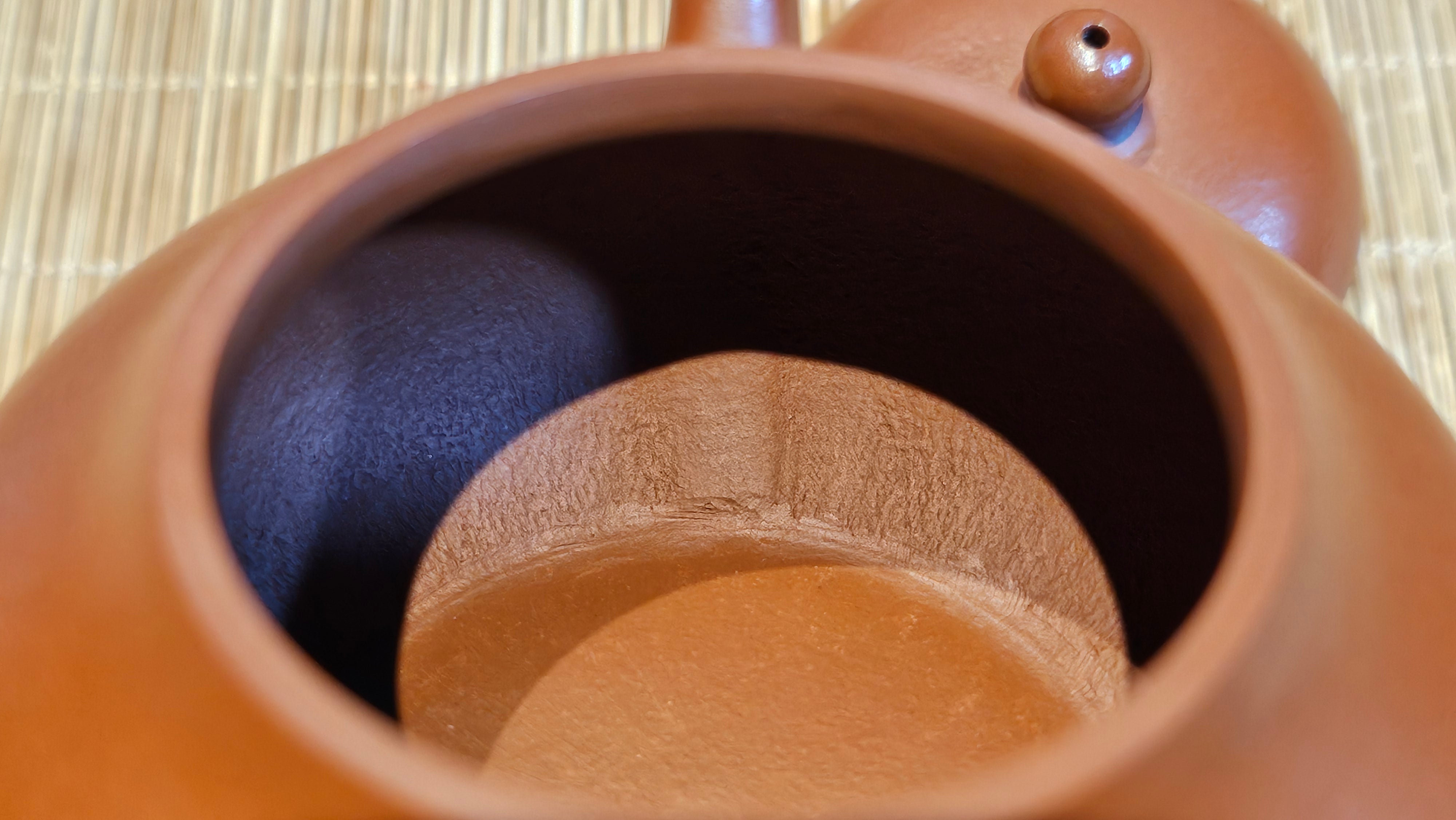 Li Xing 梨形, 151.8ml, Xiao Mei Yao Zhu Ni 小煤窑朱泥 by Craftsman Zhai Yi Yao 翟一耀 ~!Congratulations to Mr K.S.! 0052hrs 10th Sept 2025, Greenville, SC!