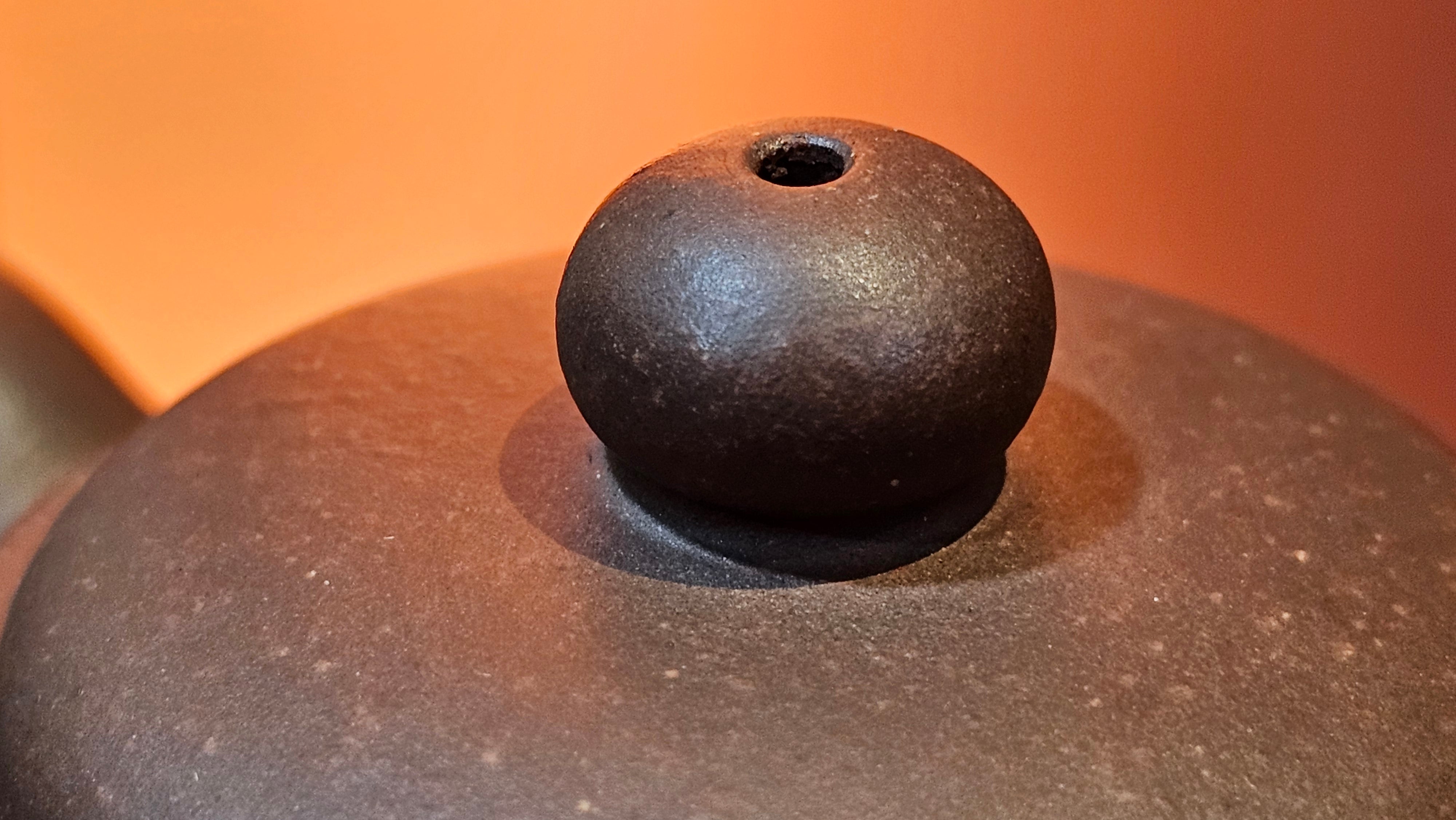 Xuan Zhu Hu 玄珠壶, 140.1ml, Zi Ni 紫泥, by our Craftsman Fan Xiao Zhi 范小智 ~ Congratulations!to Mr A.D., 1954hrs 9th Sept 2025, Old Bridge, NJ!