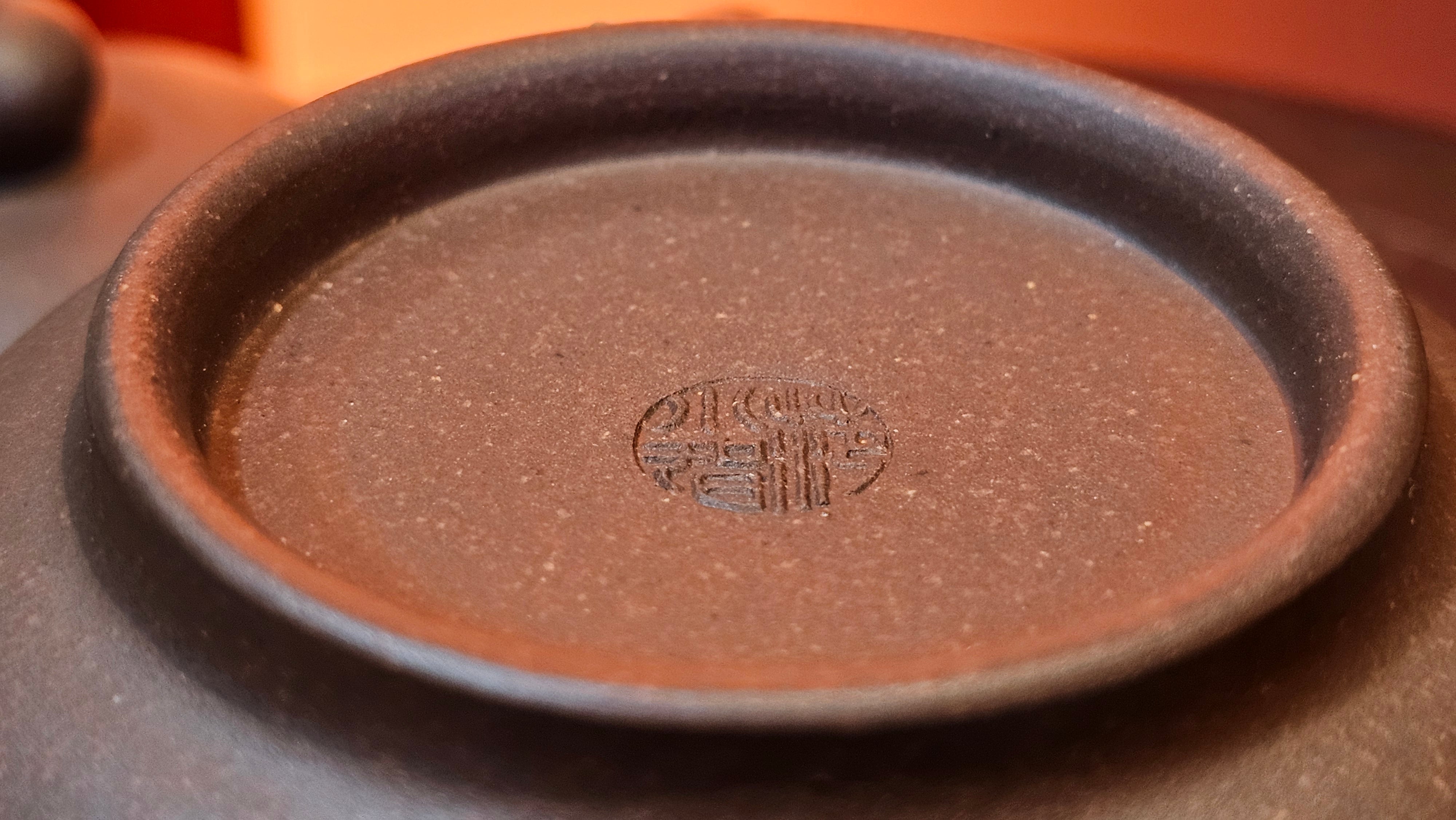 Xuan Zhu Hu 玄珠壶, 140.1ml, Zi Ni 紫泥, by our Craftsman Fan Xiao Zhi 范小智 ~ Congratulations!to Mr A.D., 1954hrs 9th Sept 2025, Old Bridge, NJ!