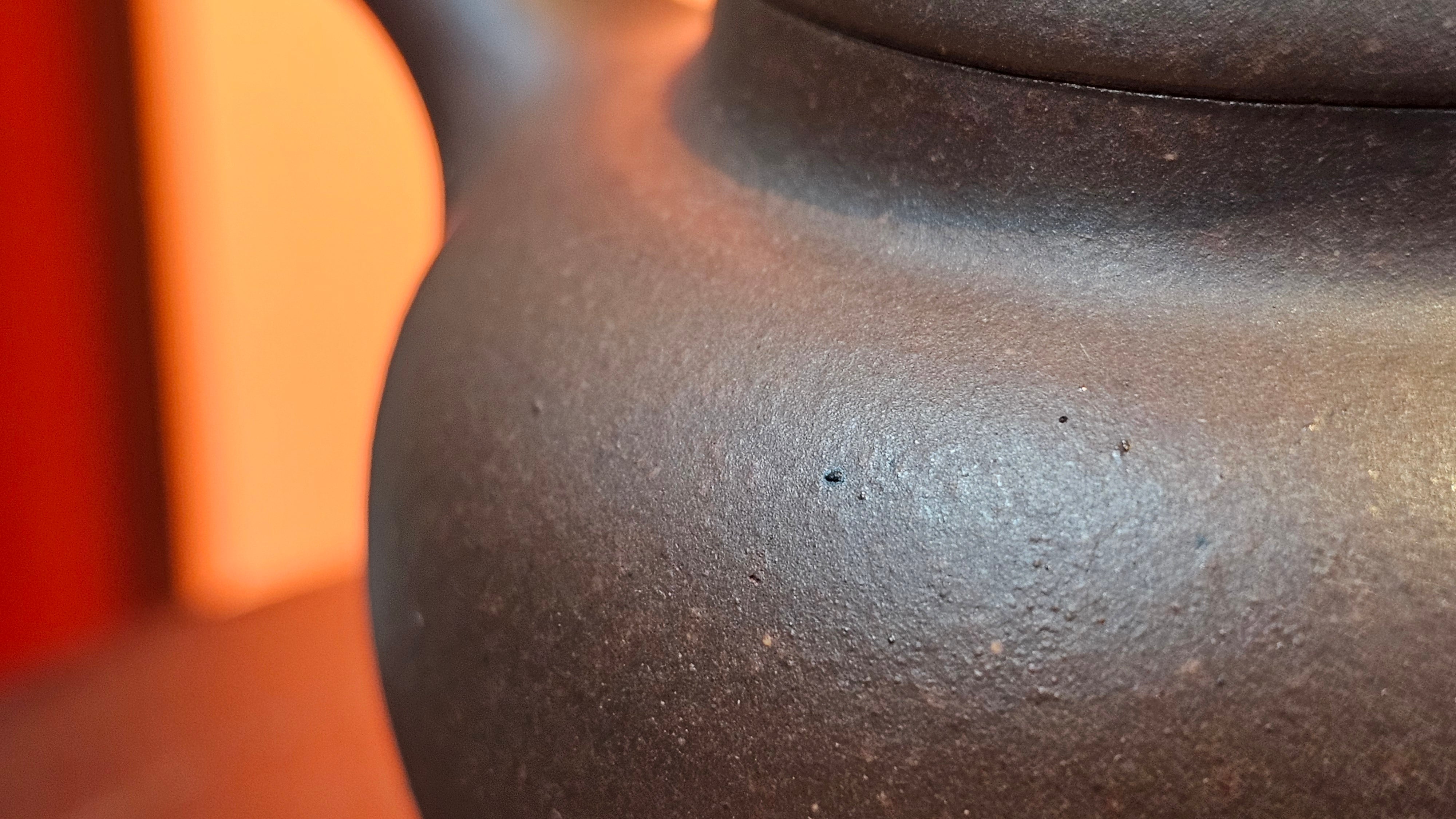 Gao Pan 高番, 136.1ml (very well-weighted bottom, stable!), Zi Ni (Low Sieve Count) 紫泥(低目数), by our Craftsman Fan Xiao Zhi 范小智 ~!Congratulations to!Ms N.S., 1608hrs 24th Sept 2025, Los Angeles, CA!