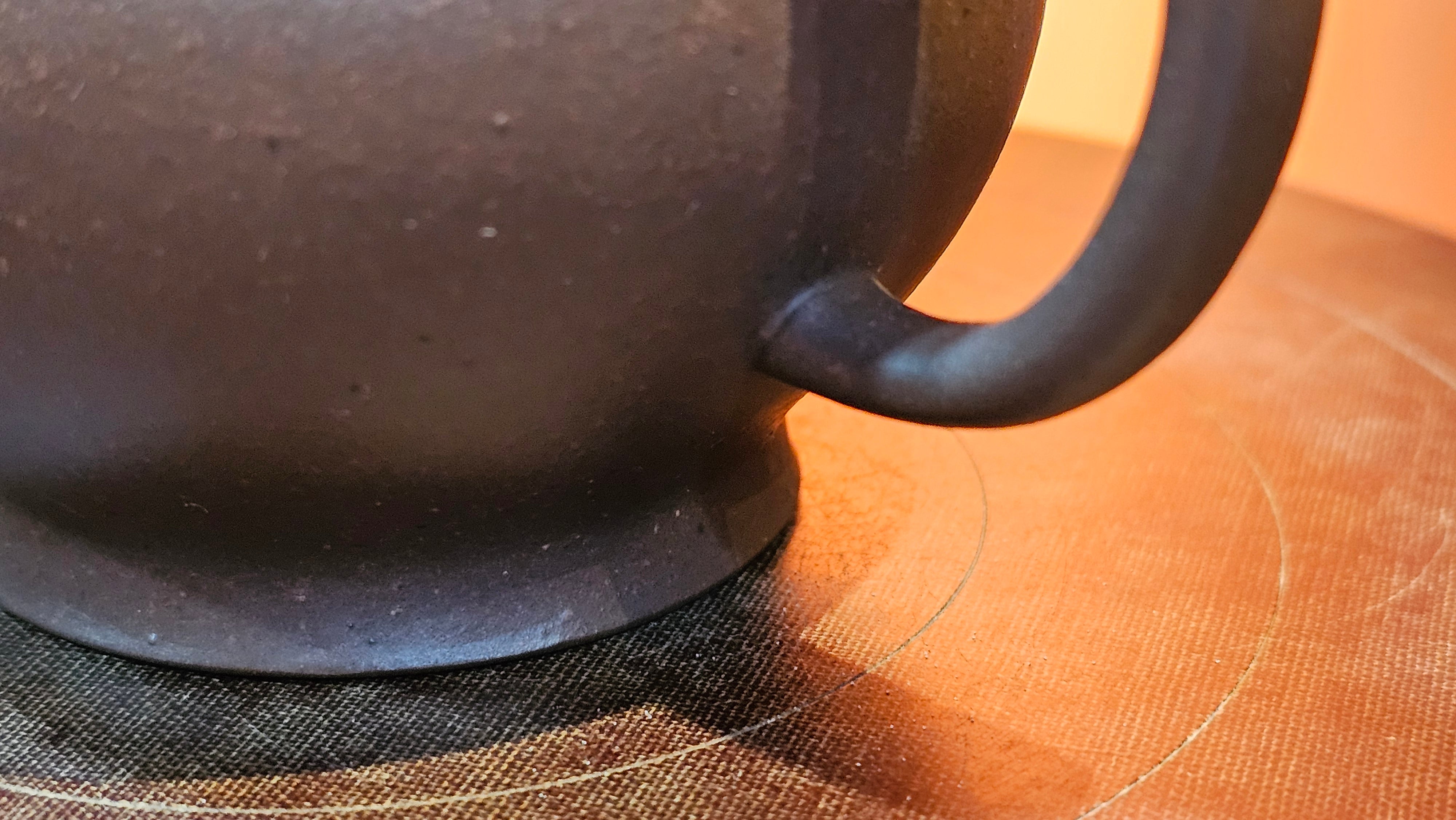 Gao Pan 高番, 136.1ml (very well-weighted bottom, stable!), Zi Ni (Low Sieve Count) 紫泥(低目数), by our Craftsman Fan Xiao Zhi 范小智 ~!Congratulations to!Ms N.S., 1608hrs 24th Sept 2025, Los Angeles, CA!