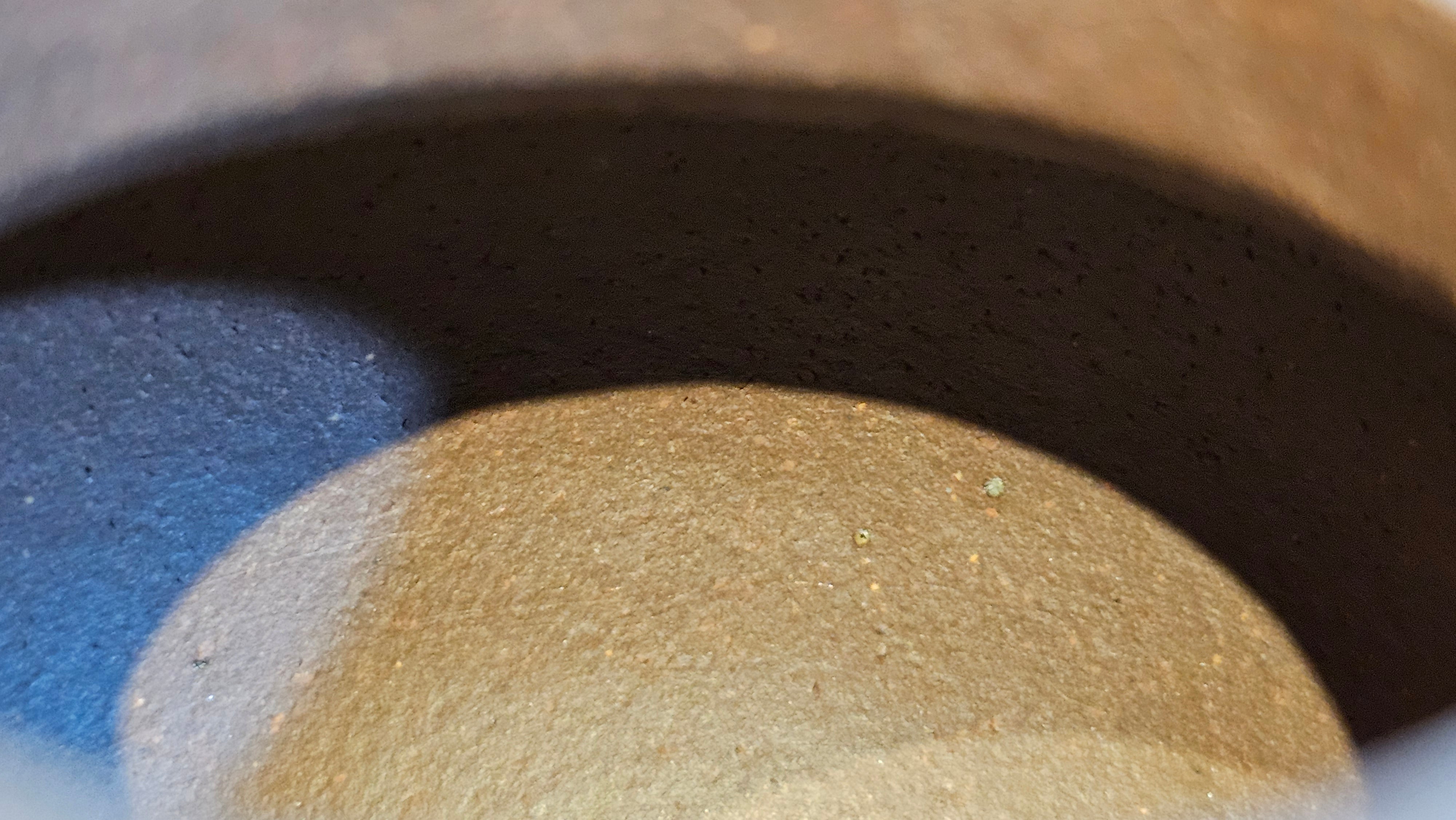 Gao Pan 高番, 136.1ml (very well-weighted bottom, stable!), Zi Ni (Low Sieve Count) 紫泥(低目数), by our Craftsman Fan Xiao Zhi 范小智 ~!Congratulations to!Ms N.S., 1608hrs 24th Sept 2025, Los Angeles, CA!