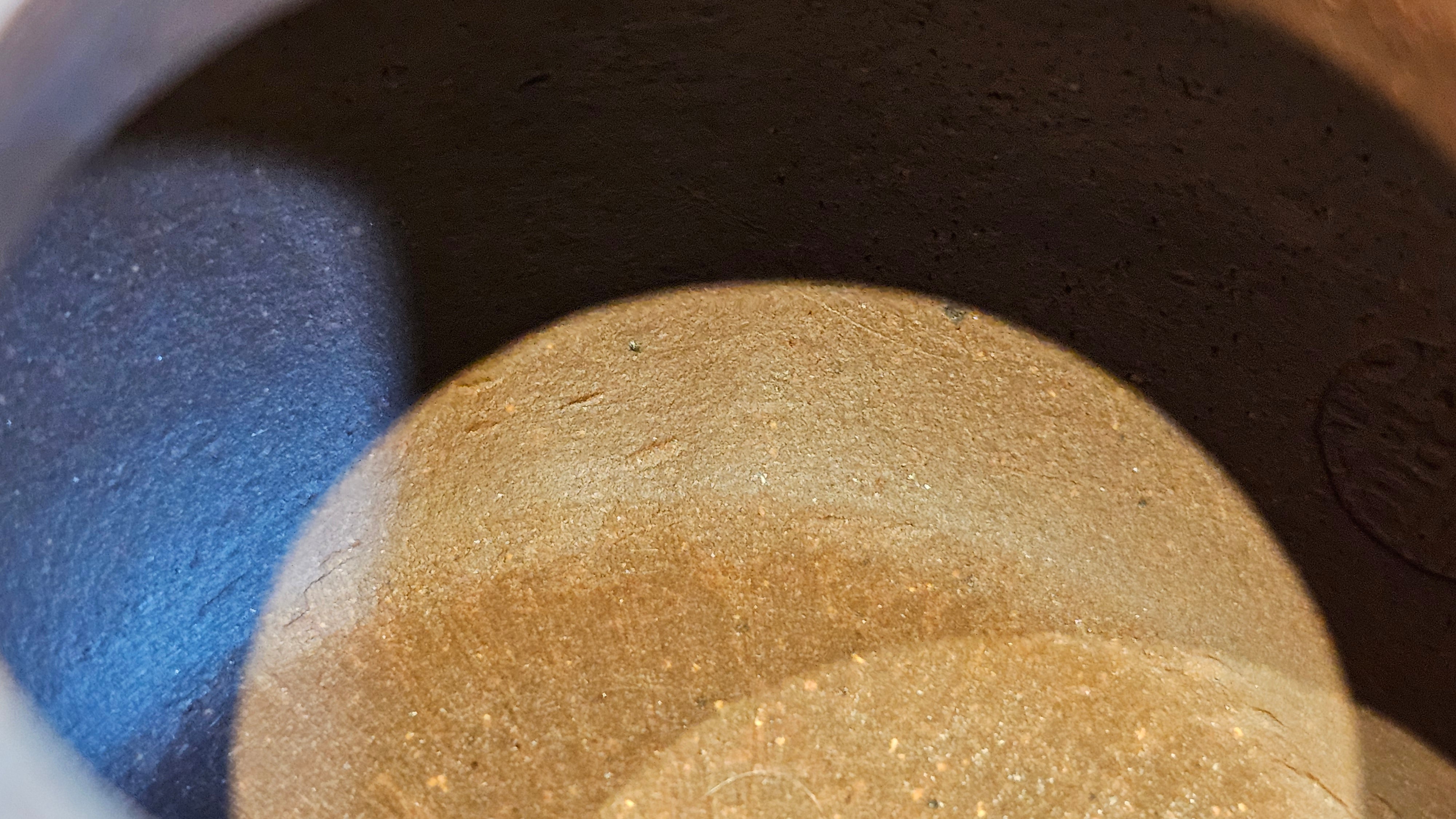 Gao Pan 高番, 136.1ml (very well-weighted bottom, stable!), Zi Ni (Low Sieve Count) 紫泥(低目数), by our Craftsman Fan Xiao Zhi 范小智 ~!Congratulations to!Ms N.S., 1608hrs 24th Sept 2025, Los Angeles, CA!