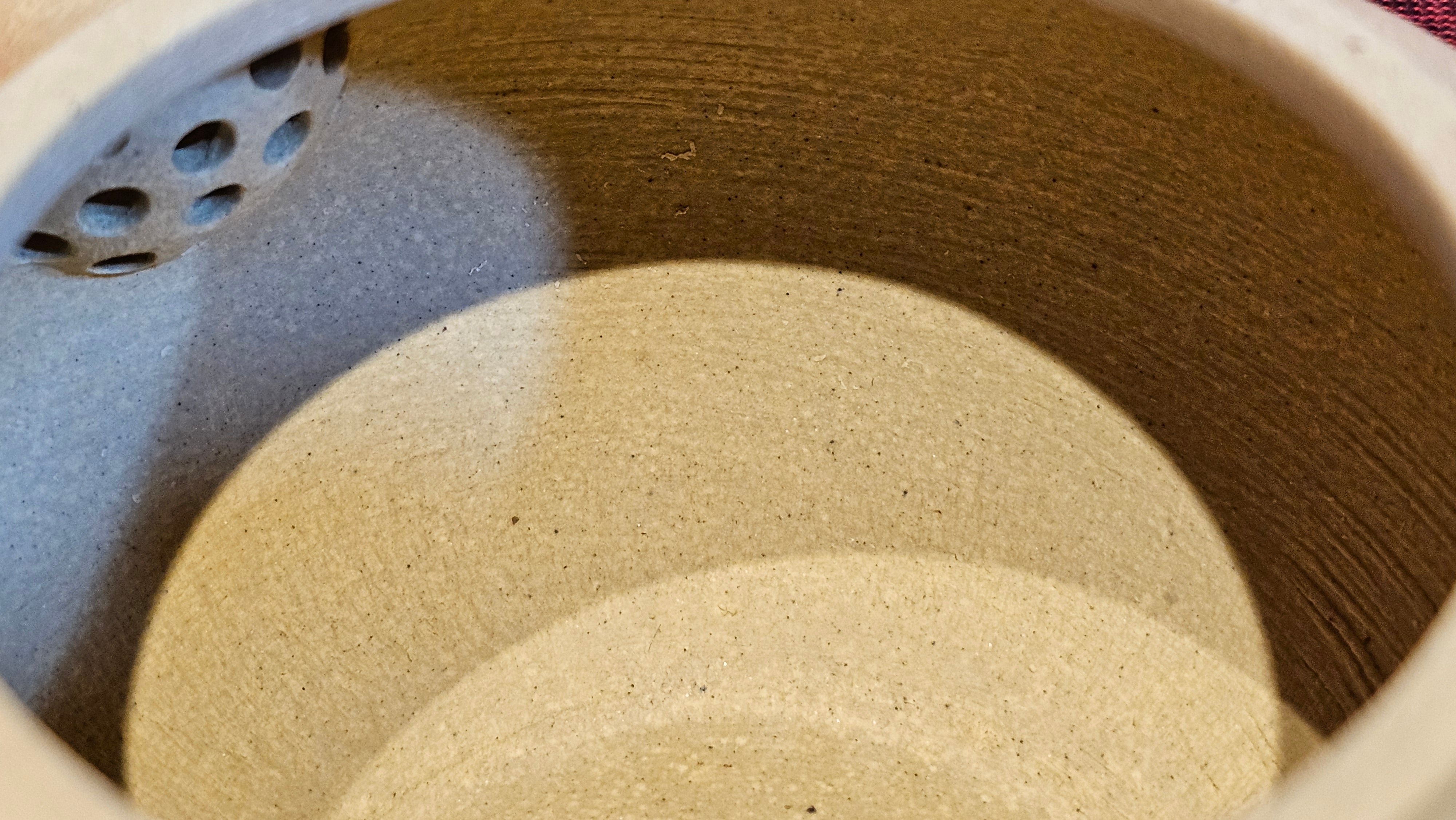 Commissioned work for Prof Q.H.: 《云婴》"Yun Ying", 203.0ml, crafted with Cao Family's own 100% Ben Shan Lü Ni 本山绿泥, crafted by L4 Assoc Master Artist Zhang Ke 助理工艺美术师, 张轲 ~ COMPLETED and CONGRATULATIONS to Prof Q.H., Hanoi! Vietnam🇻🇳.