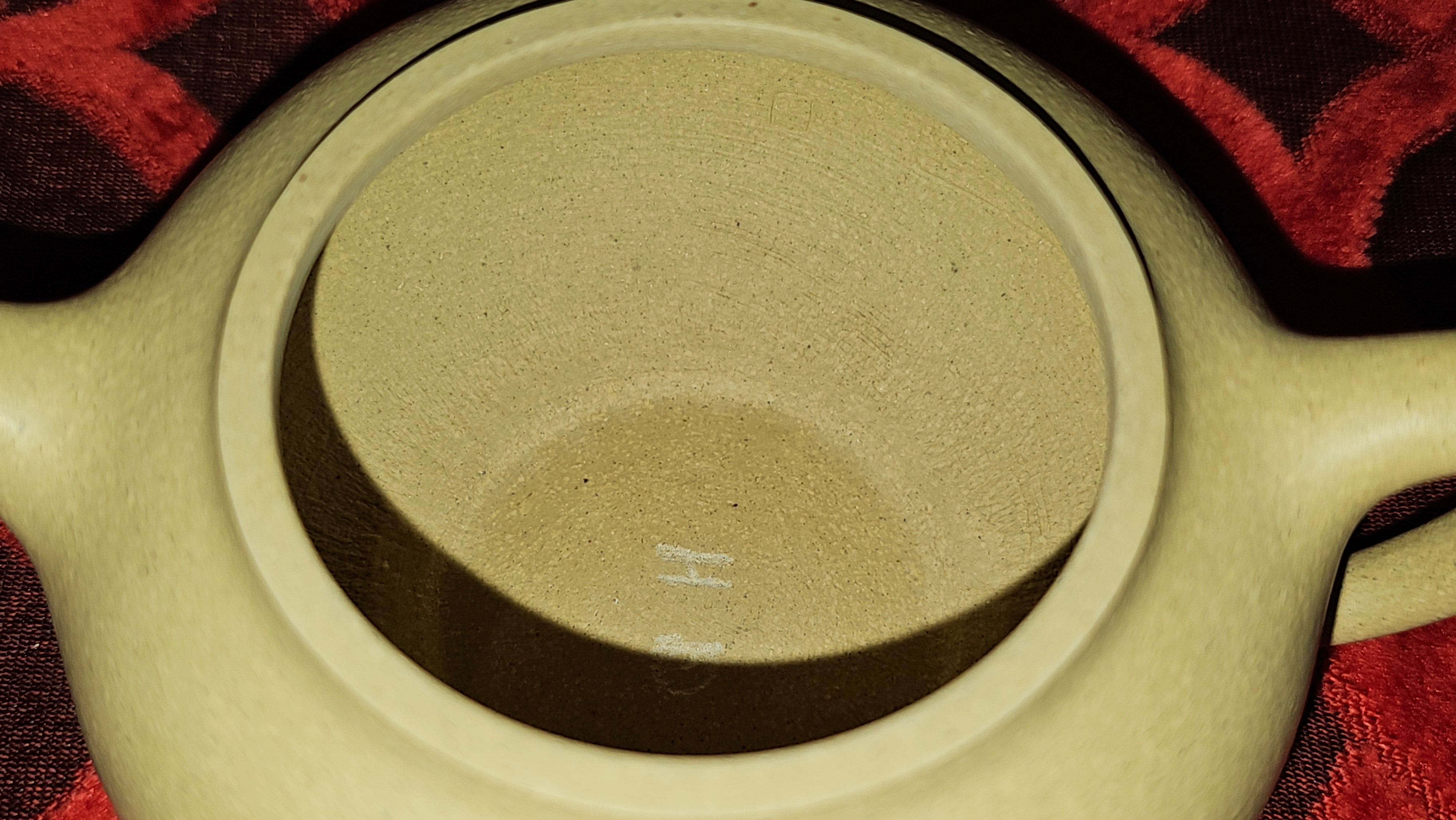 Commissioned work for Prof Q.H.: 《云婴》"Yun Ying", 203.0ml, crafted with Cao Family's own 100% Ben Shan Lü Ni 本山绿泥, crafted by L4 Assoc Master Artist Zhang Ke 助理工艺美术师, 张轲 ~ COMPLETED and CONGRATULATIONS to Prof Q.H., Hanoi! Vietnam🇻🇳.