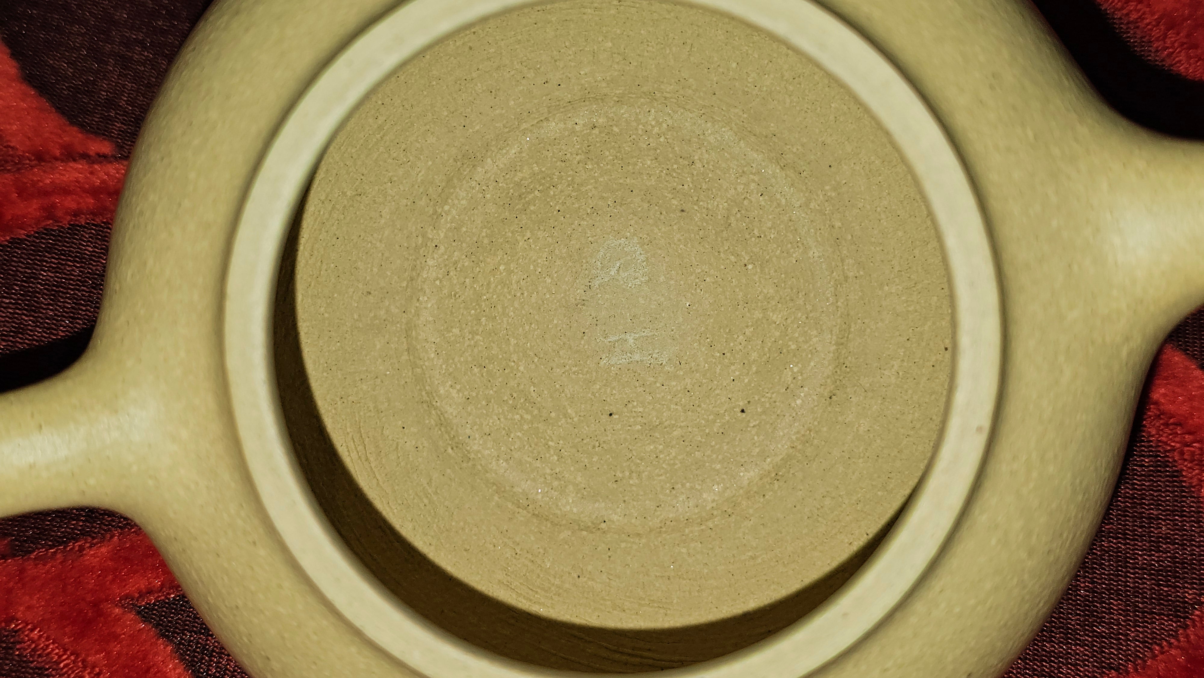 Commissioned work for Prof Q.H.: 《云婴》"Yun Ying", 203.0ml, crafted with Cao Family's own 100% Ben Shan Lü Ni 本山绿泥, crafted by L4 Assoc Master Artist Zhang Ke 助理工艺美术师, 张轲 ~ COMPLETED and CONGRATULATIONS to Prof Q.H., Hanoi! Vietnam🇻🇳.