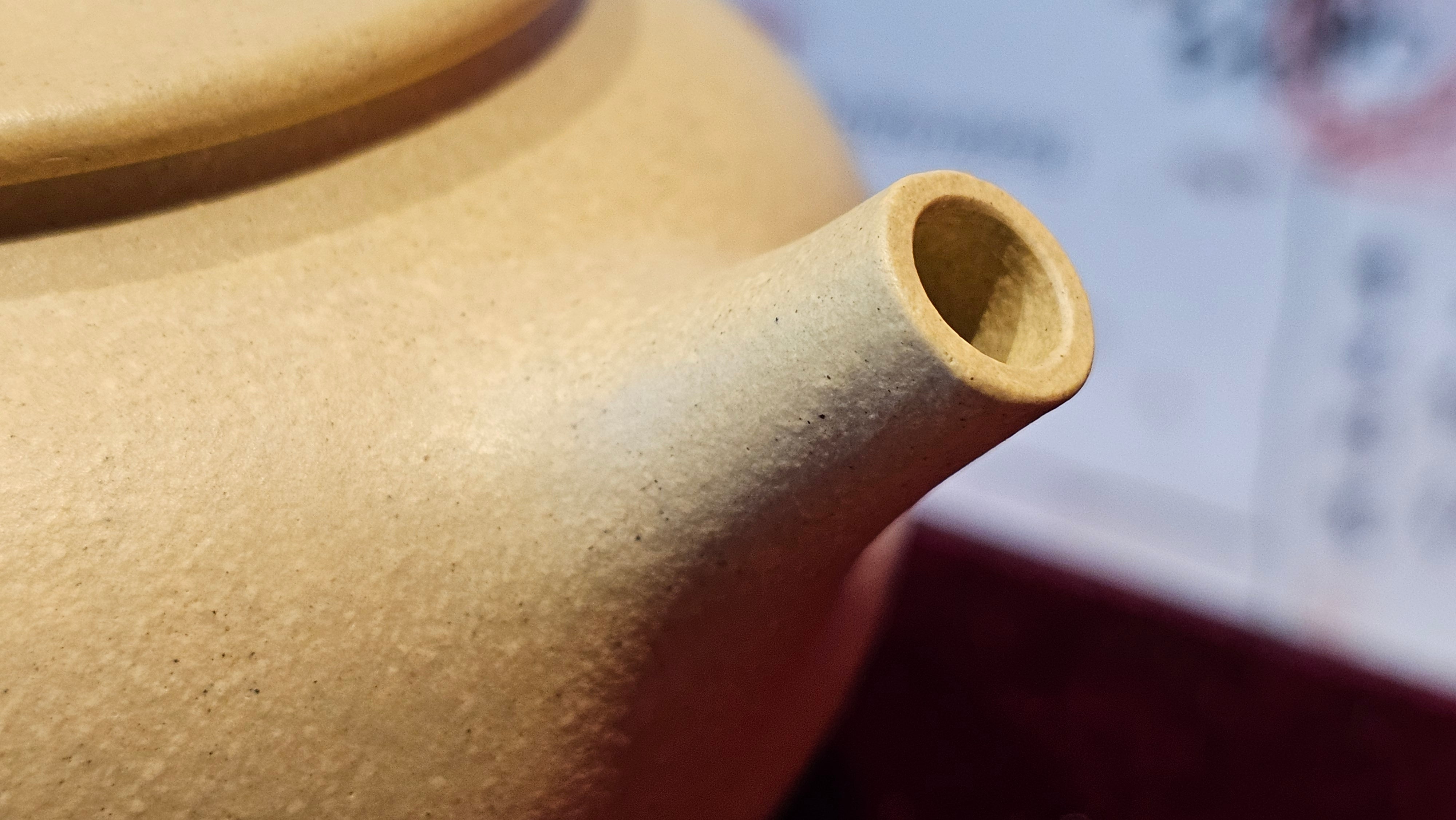 Commissioned work for Prof Q.H.: 《云婴》"Yun Ying", 203.0ml, crafted with Cao Family's own 100% Ben Shan Lü Ni 本山绿泥, crafted by L4 Assoc Master Artist Zhang Ke 助理工艺美术师, 张轲 ~ COMPLETED and CONGRATULATIONS to Prof Q.H., Hanoi! Vietnam🇻🇳.