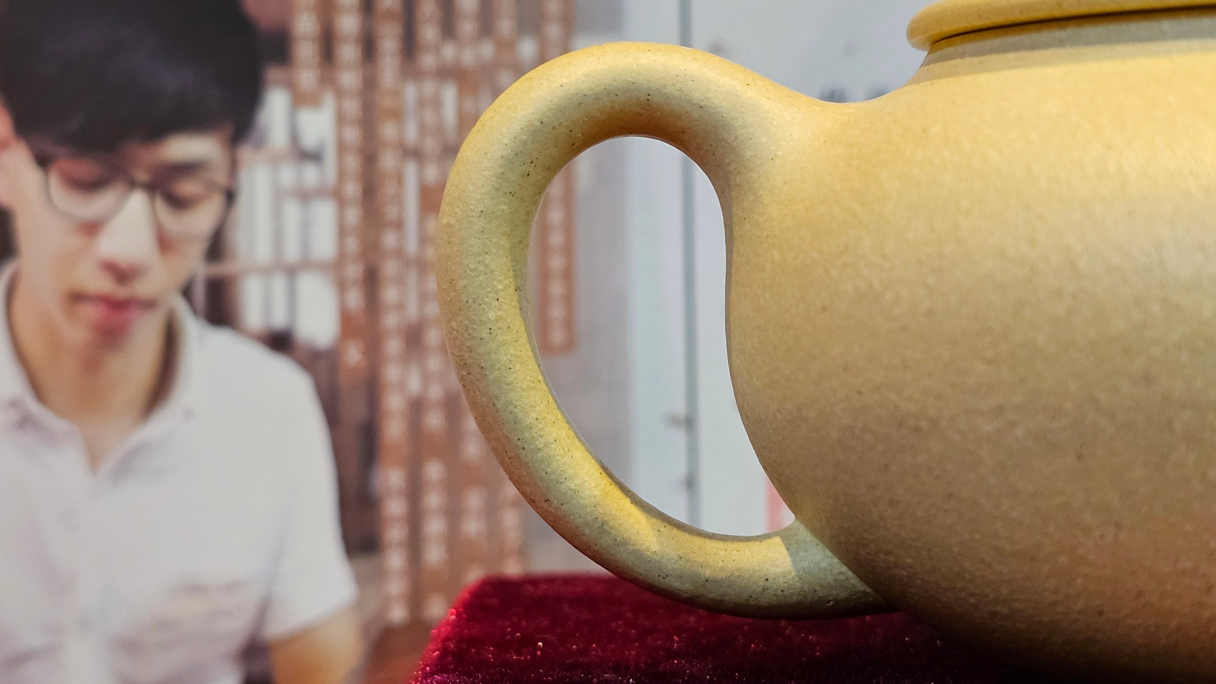 Commissioned work for Prof Q.H.: 《云婴》"Yun Ying", 203.0ml, crafted with Cao Family's own 100% Ben Shan Lü Ni 本山绿泥, crafted by L4 Assoc Master Artist Zhang Ke 助理工艺美术师, 张轲 ~ COMPLETED and CONGRATULATIONS to Prof Q.H., Hanoi! Vietnam🇻🇳.