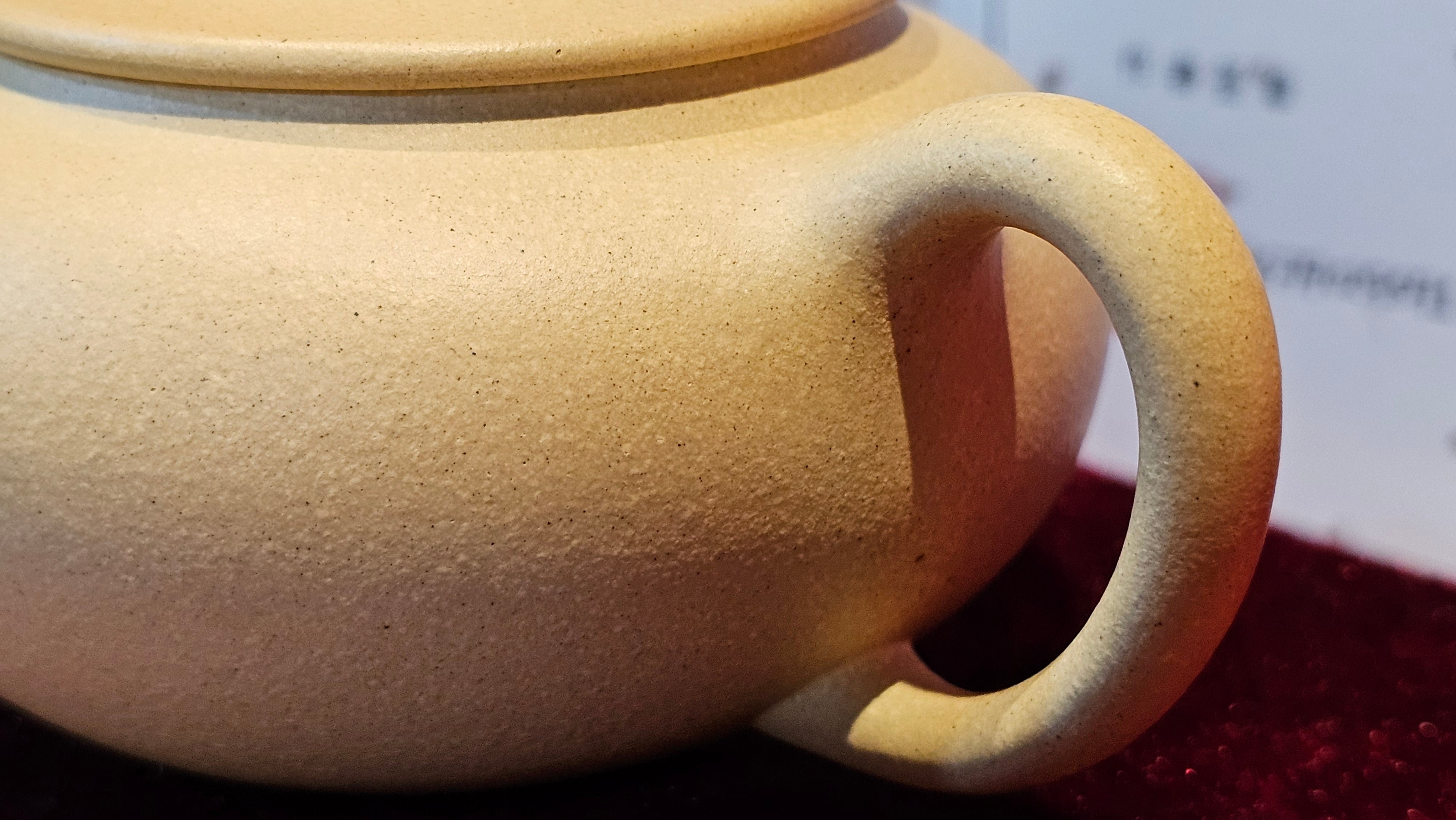 Commissioned work for Prof Q.H.: 《云婴》"Yun Ying", 203.0ml, crafted with Cao Family's own 100% Ben Shan Lü Ni 本山绿泥, crafted by L4 Assoc Master Artist Zhang Ke 助理工艺美术师, 张轲 ~ COMPLETED and CONGRATULATIONS to Prof Q.H., Hanoi! Vietnam🇻🇳.