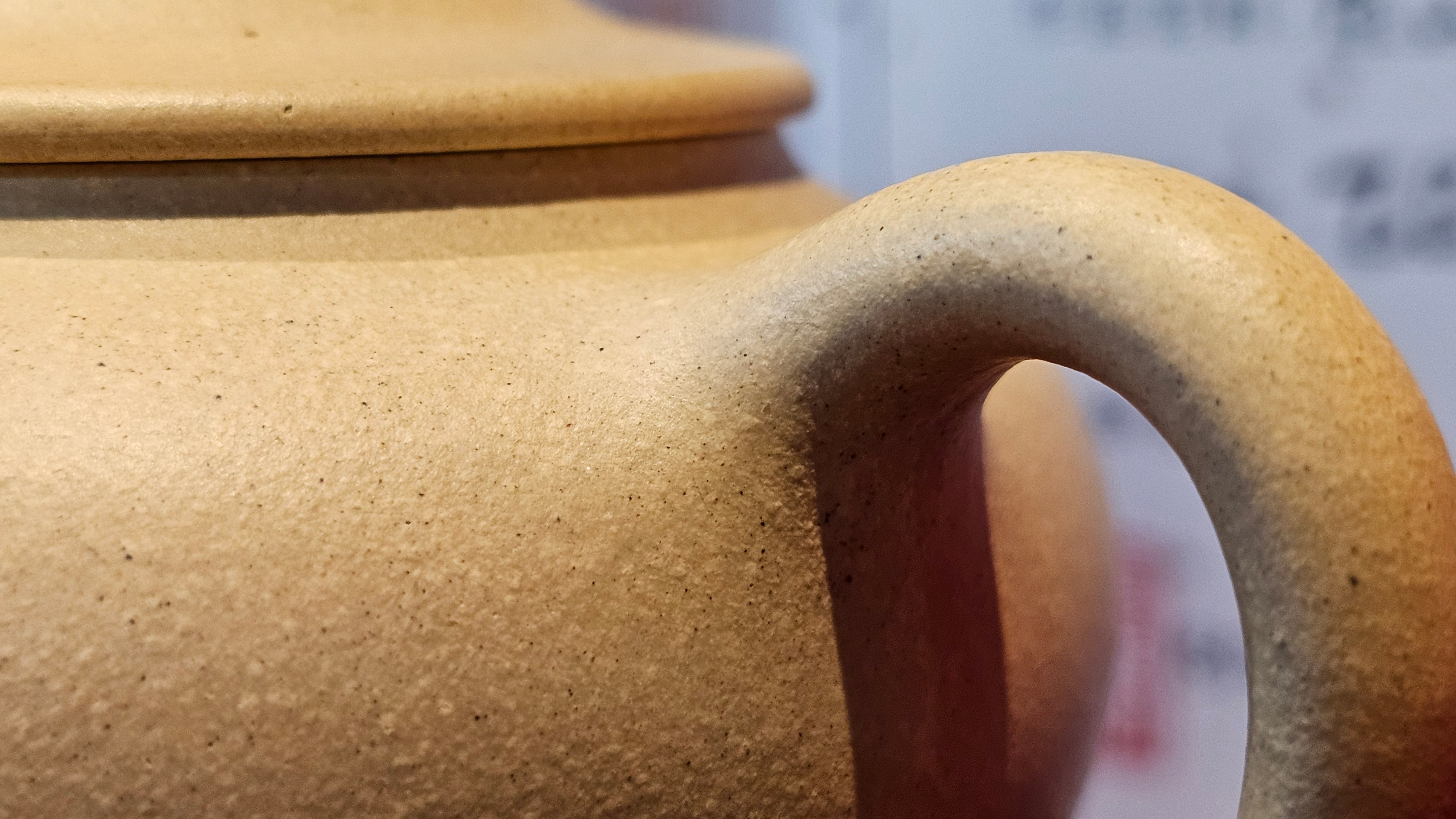 Commissioned work for Prof Q.H.: 《云婴》"Yun Ying", 203.0ml, crafted with Cao Family's own 100% Ben Shan Lü Ni 本山绿泥, crafted by L4 Assoc Master Artist Zhang Ke 助理工艺美术师, 张轲 ~ COMPLETED and CONGRATULATIONS to Prof Q.H., Hanoi! Vietnam🇻🇳.