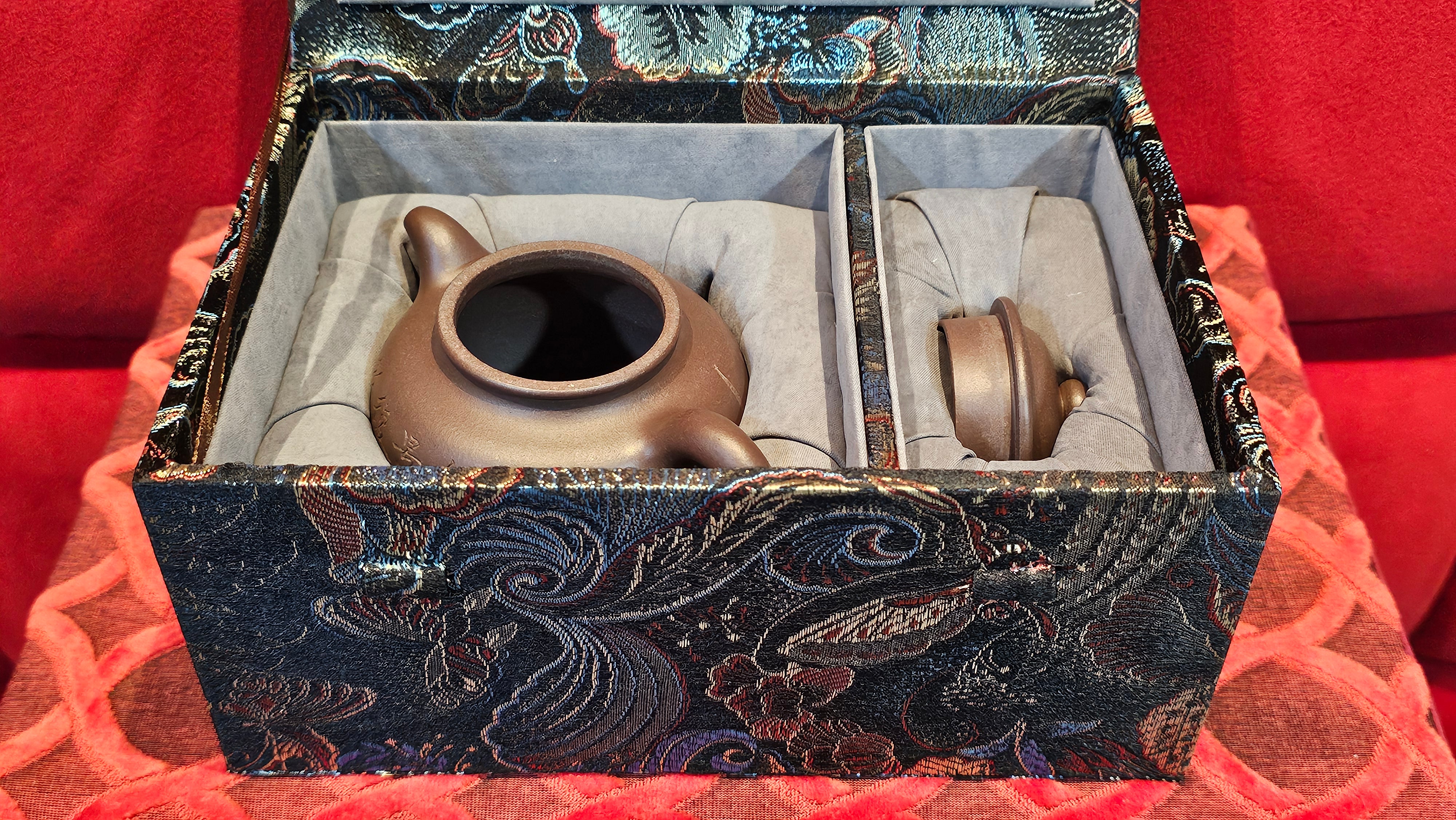 Commissioned ZiSha Work, 220.3ml, Lian Zi 莲子, by Senior Master Cao Lan Fang 曹兰芳, Engraving of Orchids 兰花刻绘 by Senior Master Artist Jiang Hui 蒋惠, Calligraphy Engraving specially by Master Wang Chao Peng 王超鹏~COMPLETED!and CONGRATULATIONS to Mr J.L., TX.