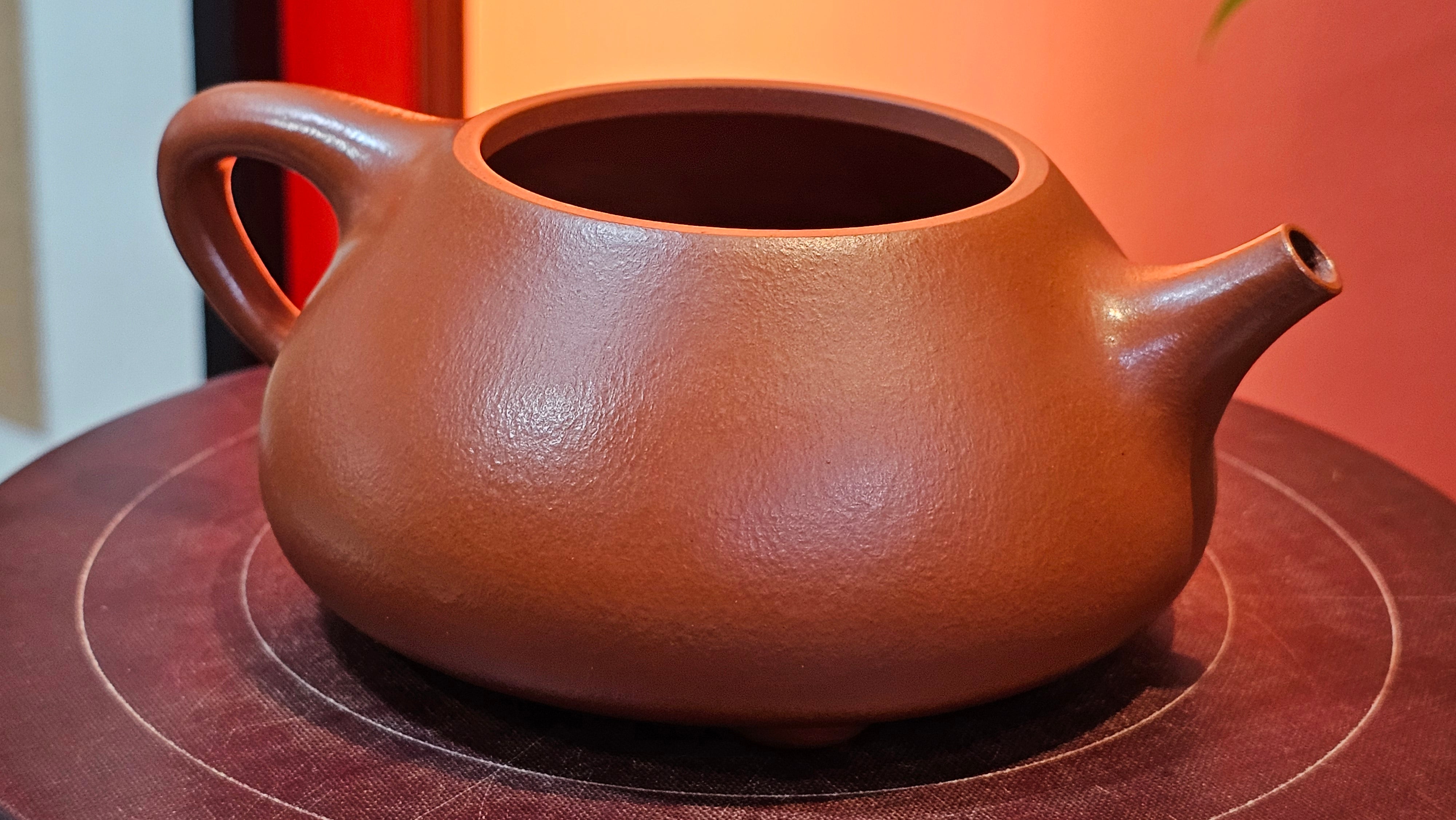 Jing Zhou Shi Piao 景舟石瓢, 243.3ml, Xiao Mei Yao Zhu Ni 小煤窑朱泥, by Craftsman Wang Xing 王兴 ~!Congratulations to Prof K.D.! 0749hrs 11th Sept 2025, San Jose, CA!