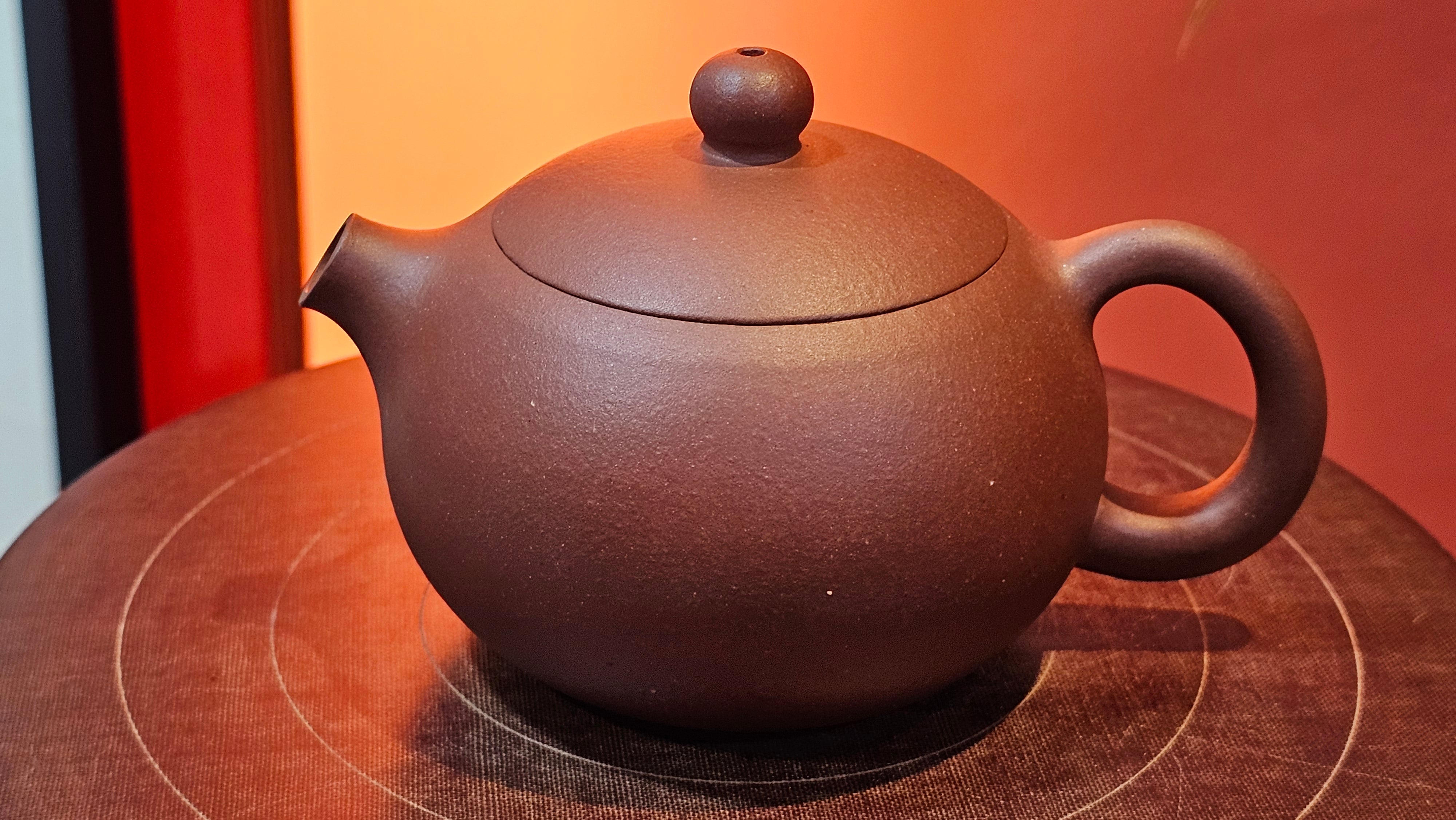 Xi Shi 西施, 146.9ml, Di Cao Qing Zi Ni 底槽青紫泥, by Craftsman Gu Xiao Ming 顾小明 ~!Congratulations to Mr A.A., 0617hrs!5th Oct 2025, Port Franks! Canada🇨🇦!