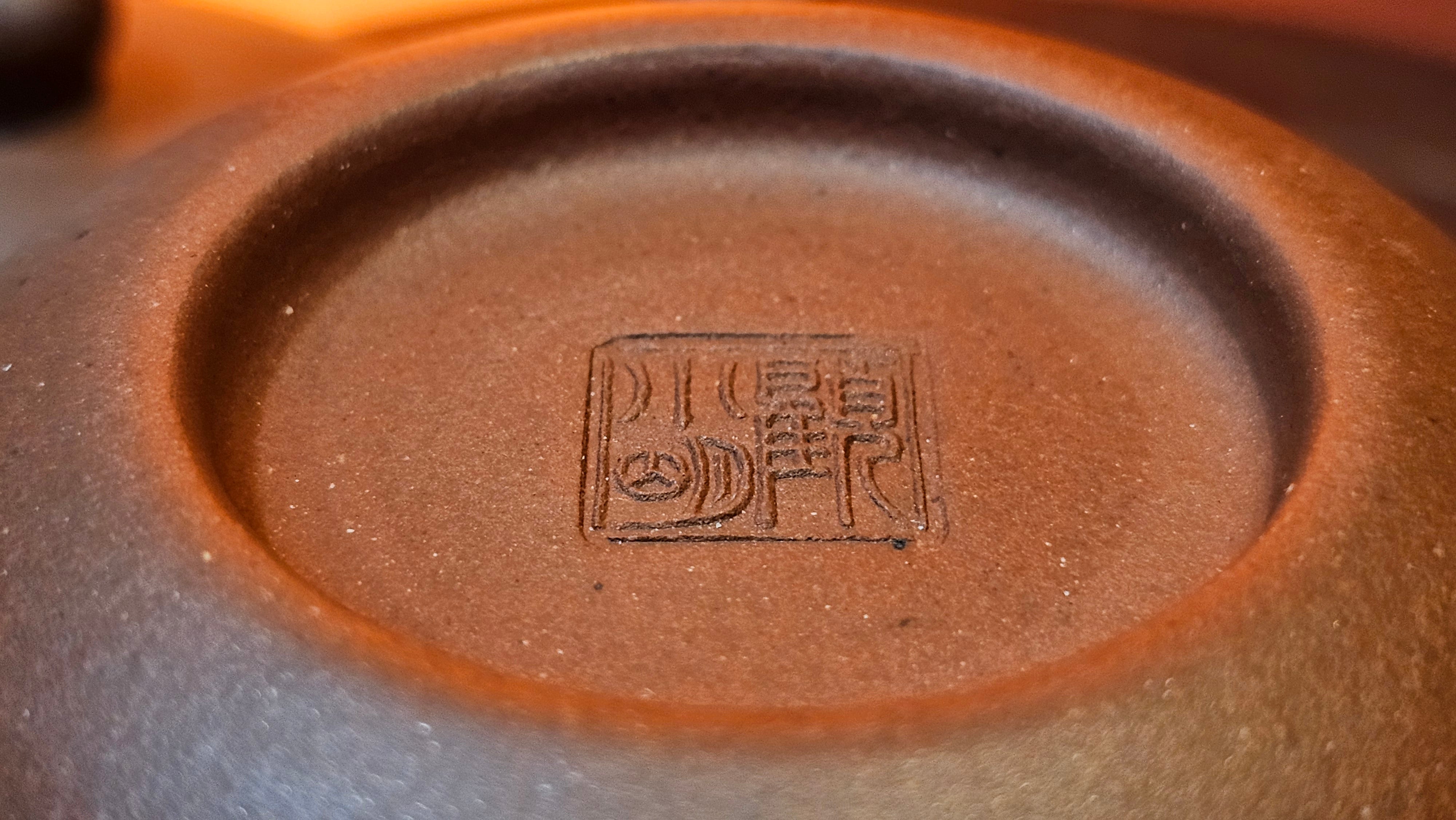 Xi Shi 西施, 146.9ml, Di Cao Qing Zi Ni 底槽青紫泥, by Craftsman Gu Xiao Ming 顾小明 ~!Congratulations to Mr A.A., 0617hrs!5th Oct 2025, Port Franks! Canada🇨🇦!