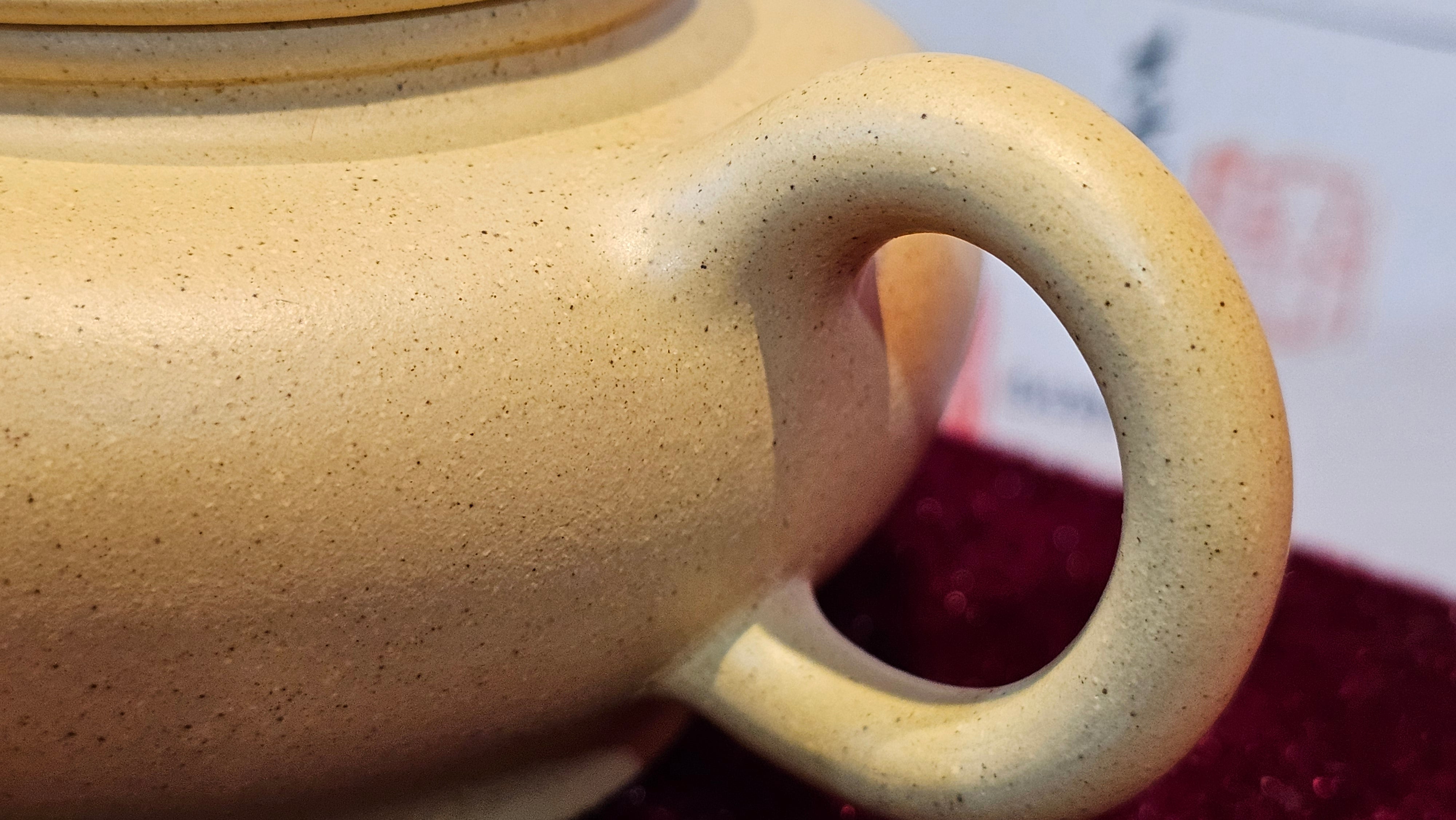 Commissioned work for Mr Thomas L. ZiSha work《耀日》"Yao Ri", Ben Shan Duan Ni 本山段泥, crafted by L3A Consummate Master Artist Li Yan Ru 振兴技艺师兼工艺美术师, 李艳如 ~ COMPLETED, and CONGRATULATIONS to Mr Thomas L.!from Singapore🇸🇬.