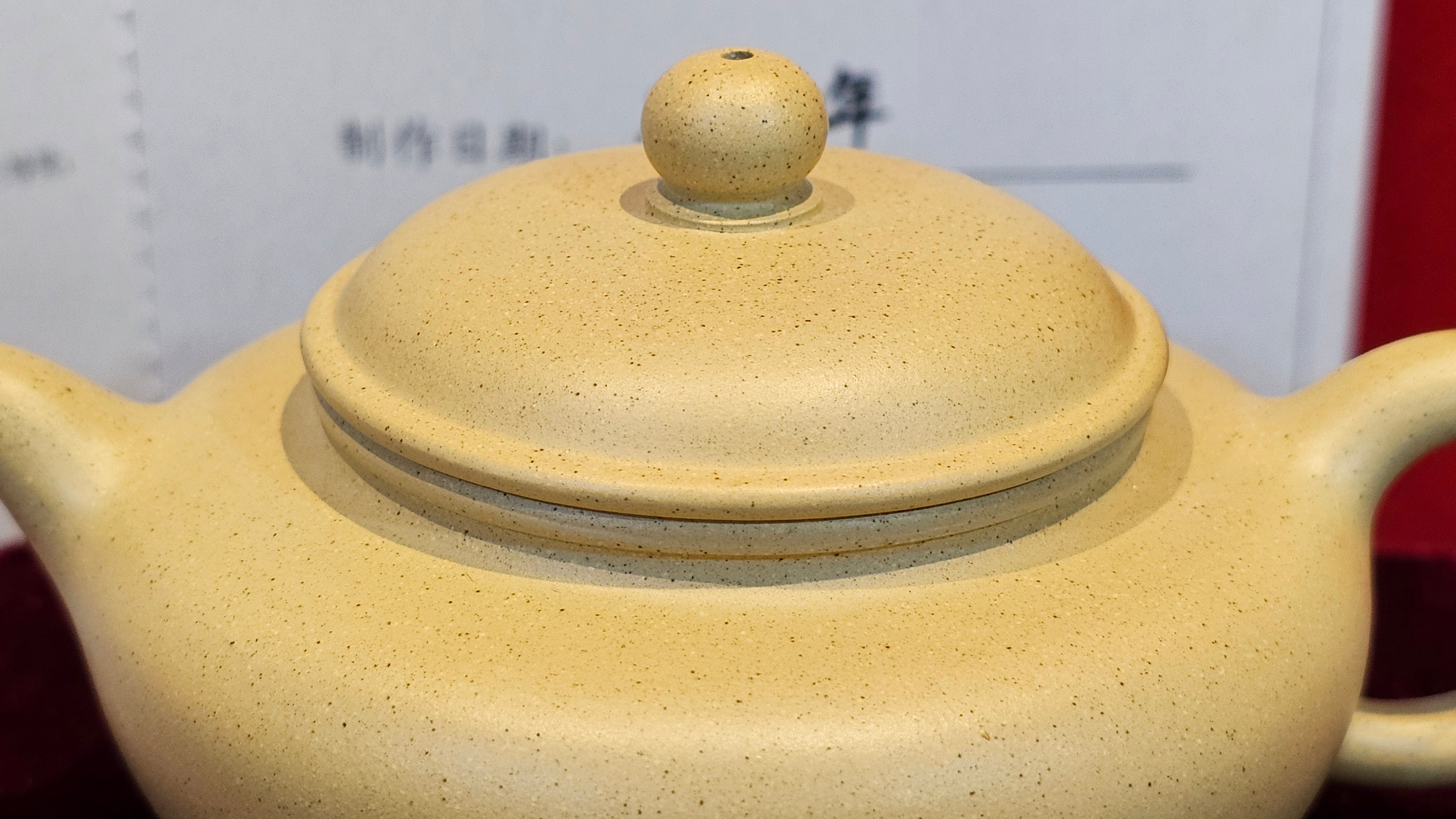 Commissioned work for Mr Thomas L. ZiSha work《耀日》"Yao Ri", Ben Shan Duan Ni 本山段泥, crafted by L3A Consummate Master Artist Li Yan Ru 振兴技艺师兼工艺美术师, 李艳如 ~ COMPLETED, and CONGRATULATIONS to Mr Thomas L.!from Singapore🇸🇬.