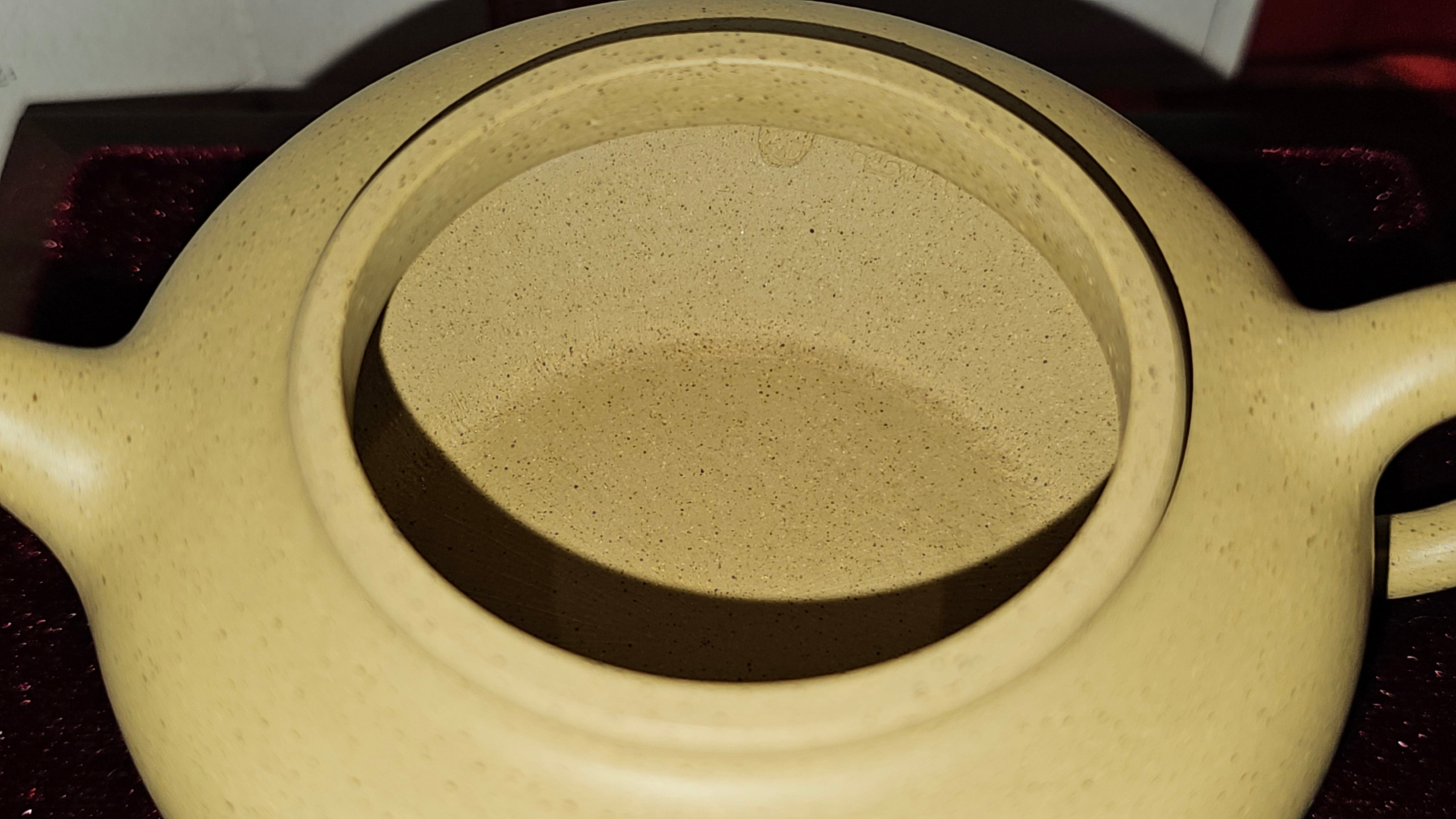 Commissioned work for Mr Thomas L. ZiSha work《耀日》"Yao Ri", Ben Shan Duan Ni 本山段泥, crafted by L3A Consummate Master Artist Li Yan Ru 振兴技艺师兼工艺美术师, 李艳如 ~ COMPLETED, and CONGRATULATIONS to Mr Thomas L.!from Singapore🇸🇬.