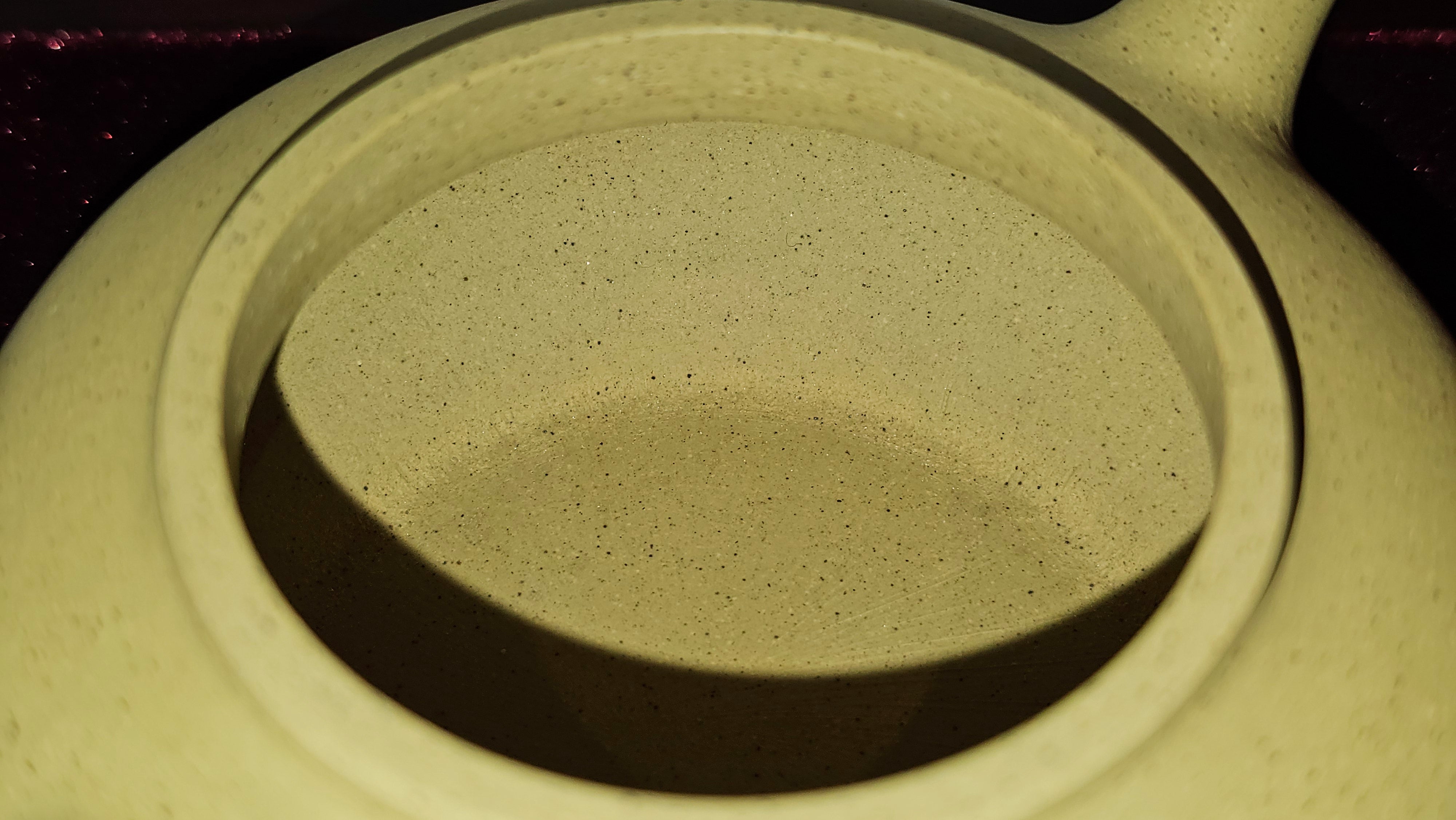 Commissioned work for Mr Thomas L. ZiSha work《耀日》"Yao Ri", Ben Shan Duan Ni 本山段泥, crafted by L3A Consummate Master Artist Li Yan Ru 振兴技艺师兼工艺美术师, 李艳如 ~ COMPLETED, and CONGRATULATIONS to Mr Thomas L.!from Singapore🇸🇬.