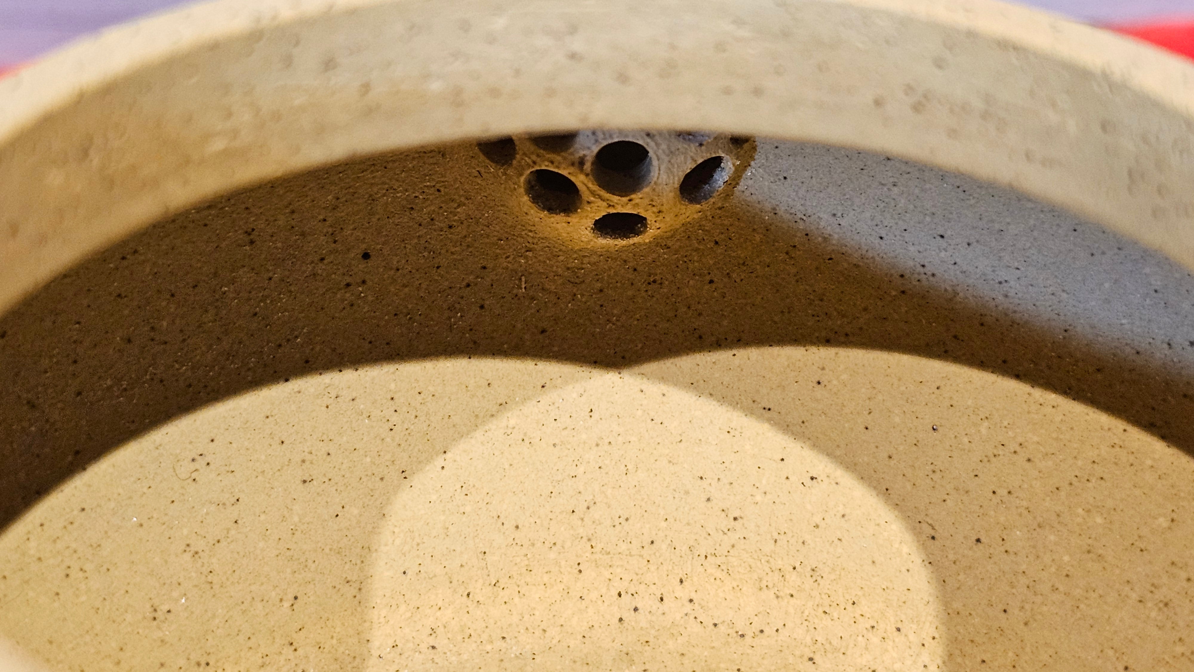 Commissioned work for Mr Thomas L. ZiSha work《耀日》"Yao Ri", Ben Shan Duan Ni 本山段泥, crafted by L3A Consummate Master Artist Li Yan Ru 振兴技艺师兼工艺美术师, 李艳如 ~ COMPLETED, and CONGRATULATIONS to Mr Thomas L.!from Singapore🇸🇬.