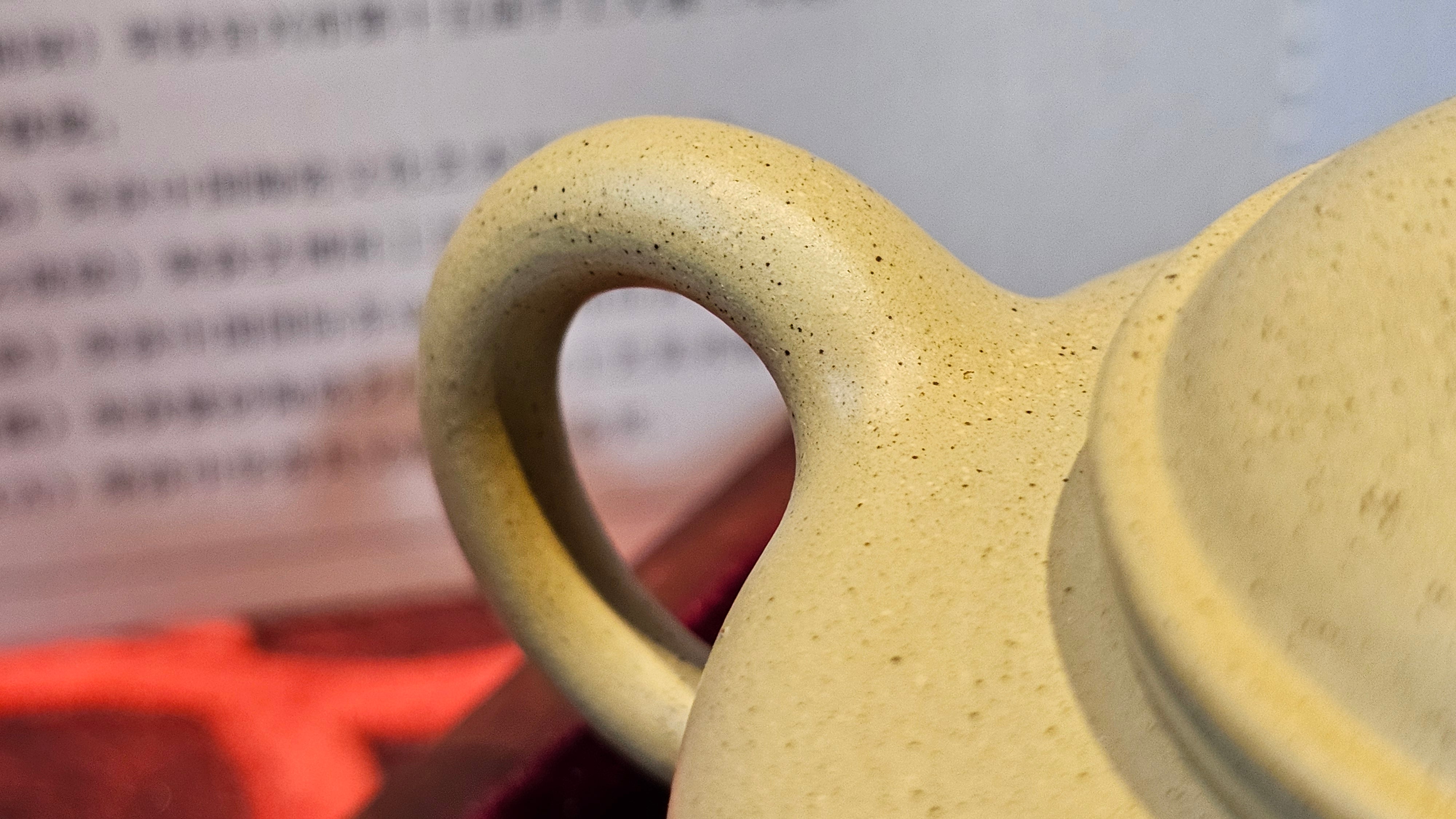 Commissioned work for Mr Thomas L. ZiSha work《耀日》"Yao Ri", Ben Shan Duan Ni 本山段泥, crafted by L3A Consummate Master Artist Li Yan Ru 振兴技艺师兼工艺美术师, 李艳如 ~ COMPLETED, and CONGRATULATIONS to Mr Thomas L.!from Singapore🇸🇬.