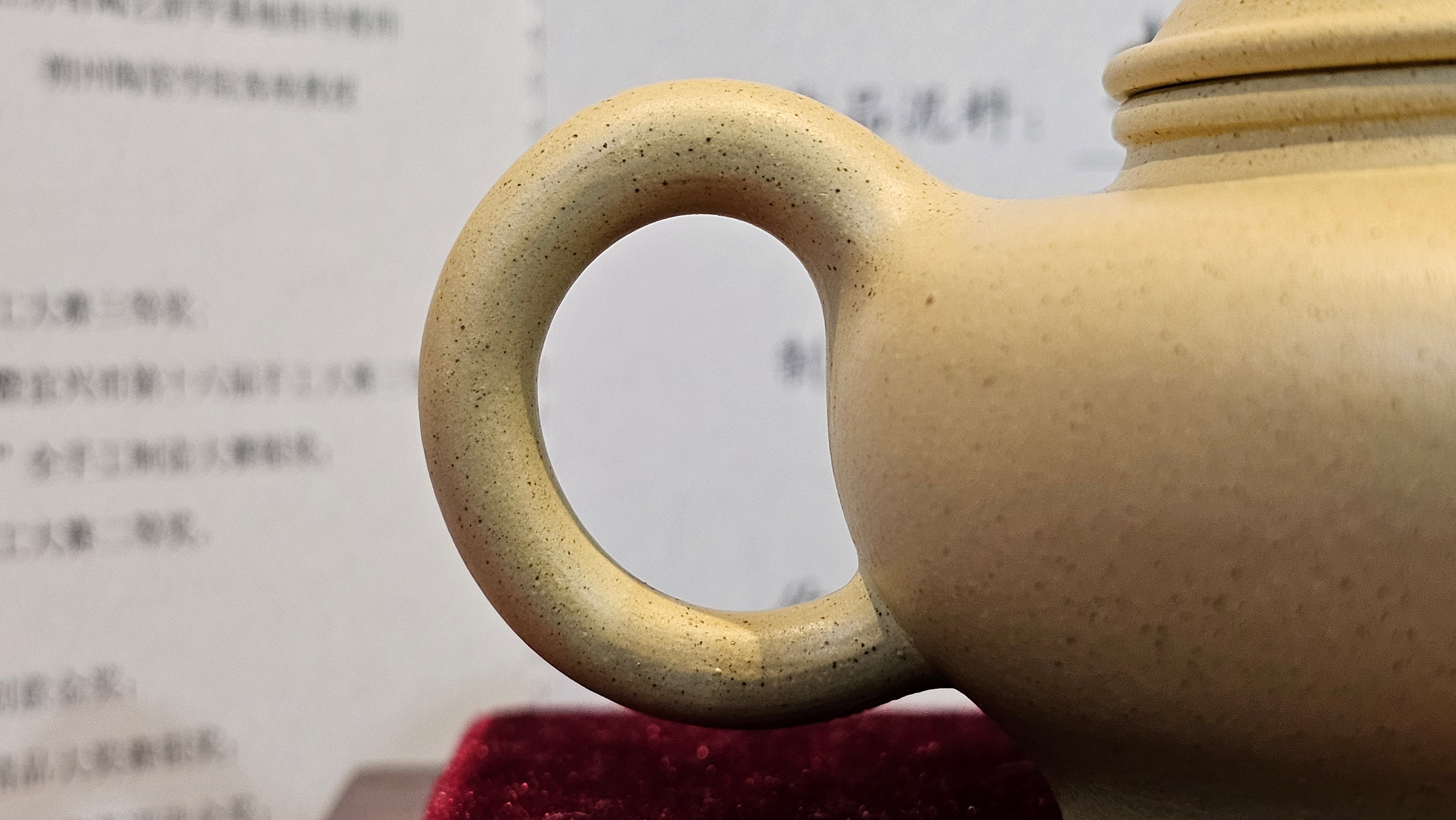 Commissioned work for Mr Thomas L. ZiSha work《耀日》"Yao Ri", Ben Shan Duan Ni 本山段泥, crafted by L3A Consummate Master Artist Li Yan Ru 振兴技艺师兼工艺美术师, 李艳如 ~ COMPLETED, and CONGRATULATIONS to Mr Thomas L.!from Singapore🇸🇬.