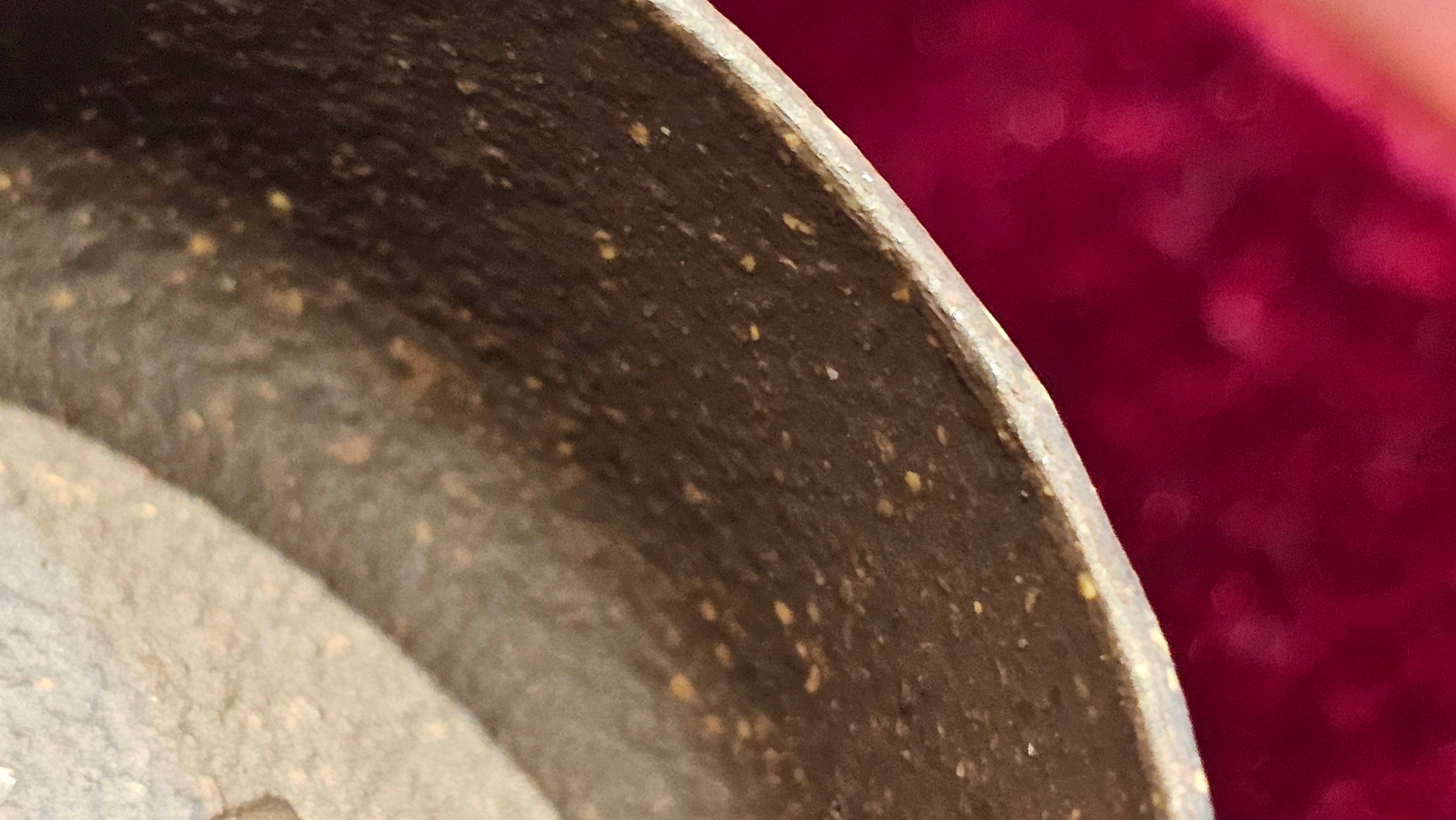 《聚富平盖莲子》"Ju Fu ~Gathering of Wealth~ Ping Gai Lian Zi"!, 描金与撒金工艺 Dual Gold Appliqué, 233.3ml, Qing Hui Duan Ni 青灰段泥 ~ by L3A Consummate Master Artist Li Yan Ru 李艳如 ~!Congratulations to Mr R.L.! 0857hrs 16th Sept 2025, Flintridge! CA.