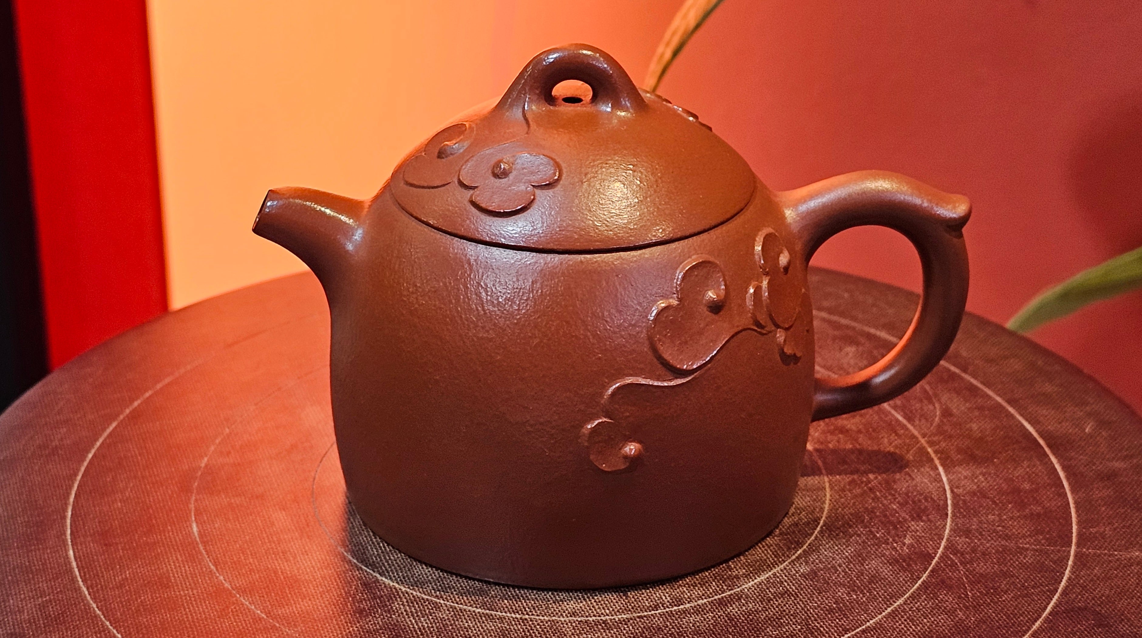 Mini! Qin Quan 秦权, with Oriental Clouds Embellishments 云朵贴花工艺, 115.3ml, Xiao Mei Yao Zhu Ni 小煤窑朱泥, by Craftsman Chen Yue Fei 陈跃飞 ~ Congratulations!to Ms A.R.! 0926hrs 19th Sept 2025, Ipswich! U.K.