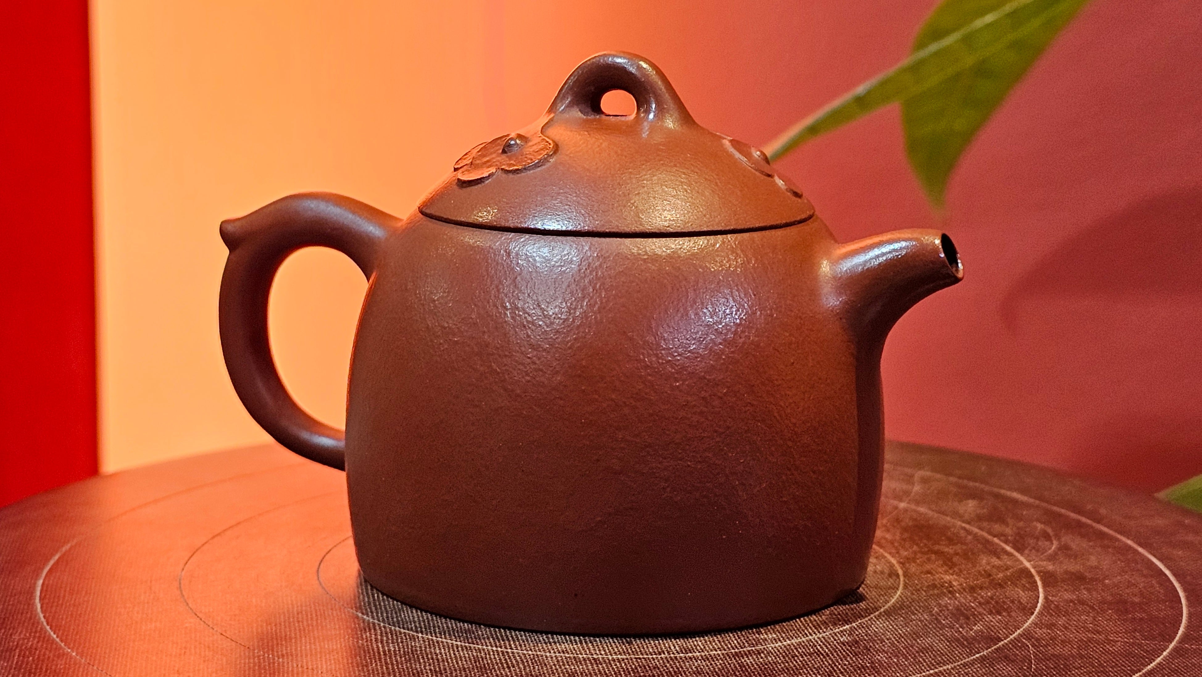 Mini! Qin Quan 秦权, with Oriental Clouds Embellishments 云朵贴花工艺, 115.3ml, Xiao Mei Yao Zhu Ni 小煤窑朱泥, by Craftsman Chen Yue Fei 陈跃飞 ~ Congratulations!to Ms A.R.! 0926hrs 19th Sept 2025, Ipswich! U.K.