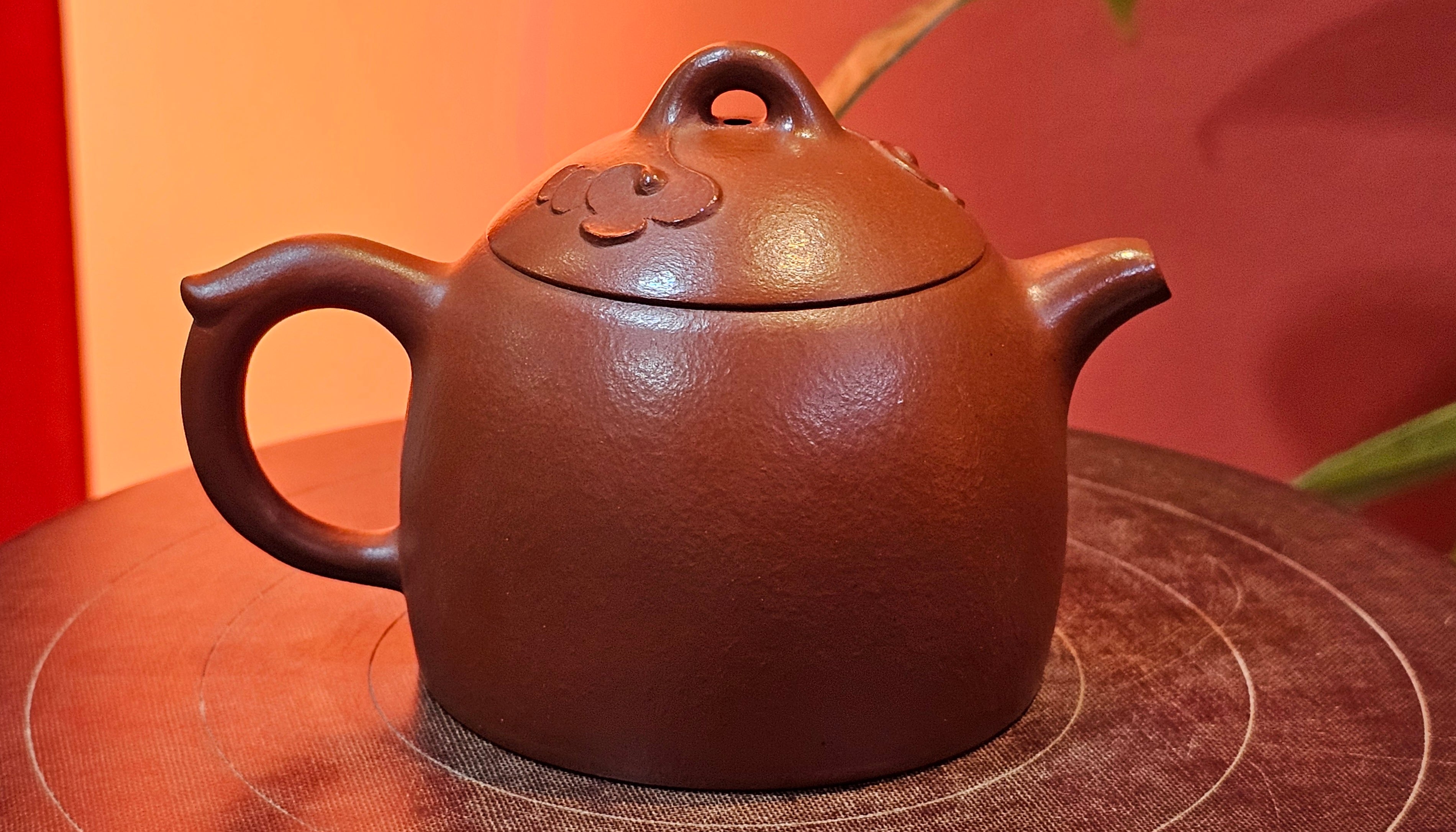 Mini! Qin Quan 秦权, with Oriental Clouds Embellishments 云朵贴花工艺, 115.3ml, Xiao Mei Yao Zhu Ni 小煤窑朱泥, by Craftsman Chen Yue Fei 陈跃飞 ~ Congratulations!to Ms A.R.! 0926hrs 19th Sept 2025, Ipswich! U.K.