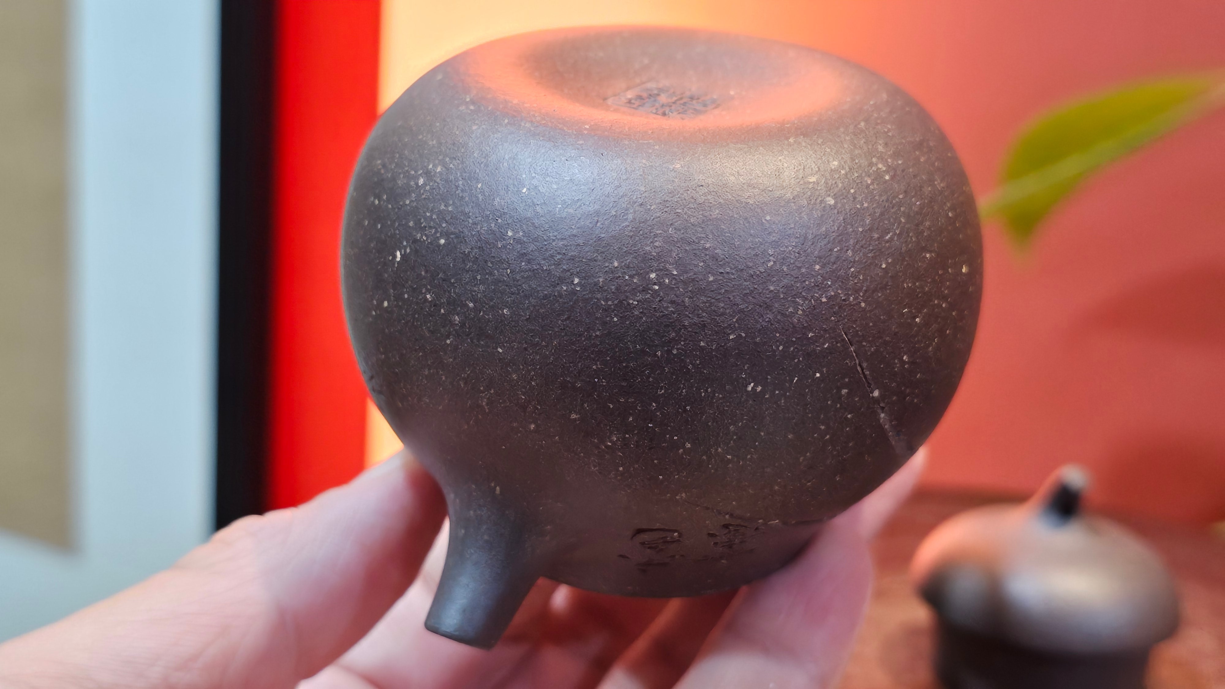 Qie Gua《茄瓜》~ "The Gourd", 153.8ml, Hei Zi Ni 黑紫泥, by our Craftsman Zhang Huan 张欢, Calligraphy and 兰花 Orchids Engraving by Craftsman Yi Cheng 逸成 ~!Congratulations to Mr J.S.! 1100hrs 17th Sept 2025, Chicago! IL!