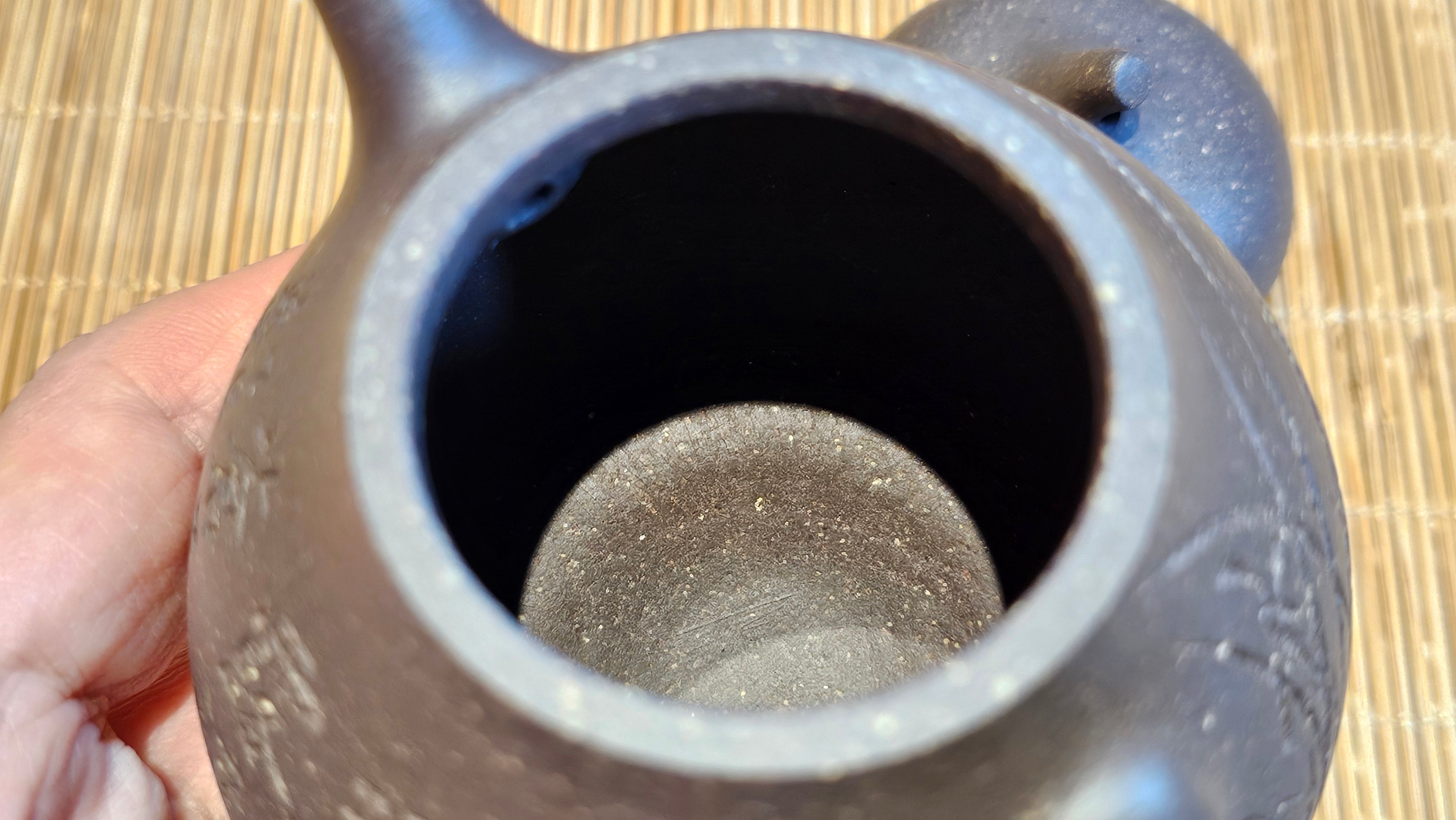 Qie Gua《茄瓜》~ "The Gourd", 153.8ml, Hei Zi Ni 黑紫泥, by our Craftsman Zhang Huan 张欢, Calligraphy and 兰花 Orchids Engraving by Craftsman Yi Cheng 逸成 ~!Congratulations to Mr J.S.! 1100hrs 17th Sept 2025, Chicago! IL!