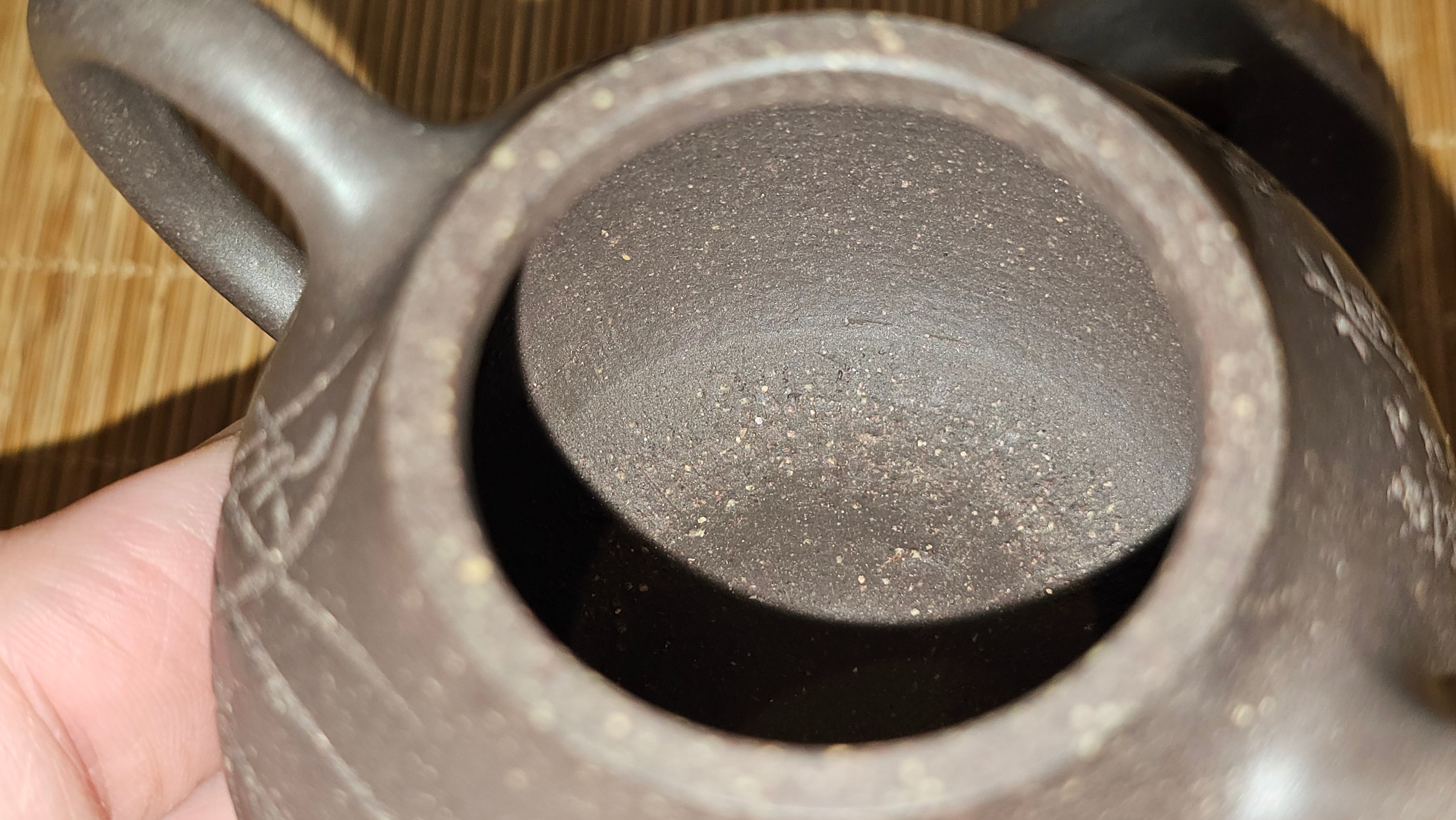 Qie Gua《茄瓜》~ "The Gourd", 153.8ml, Hei Zi Ni 黑紫泥, by our Craftsman Zhang Huan 张欢, Calligraphy and 兰花 Orchids Engraving by Craftsman Yi Cheng 逸成 ~!Congratulations to Mr J.S.! 1100hrs 17th Sept 2025, Chicago! IL!