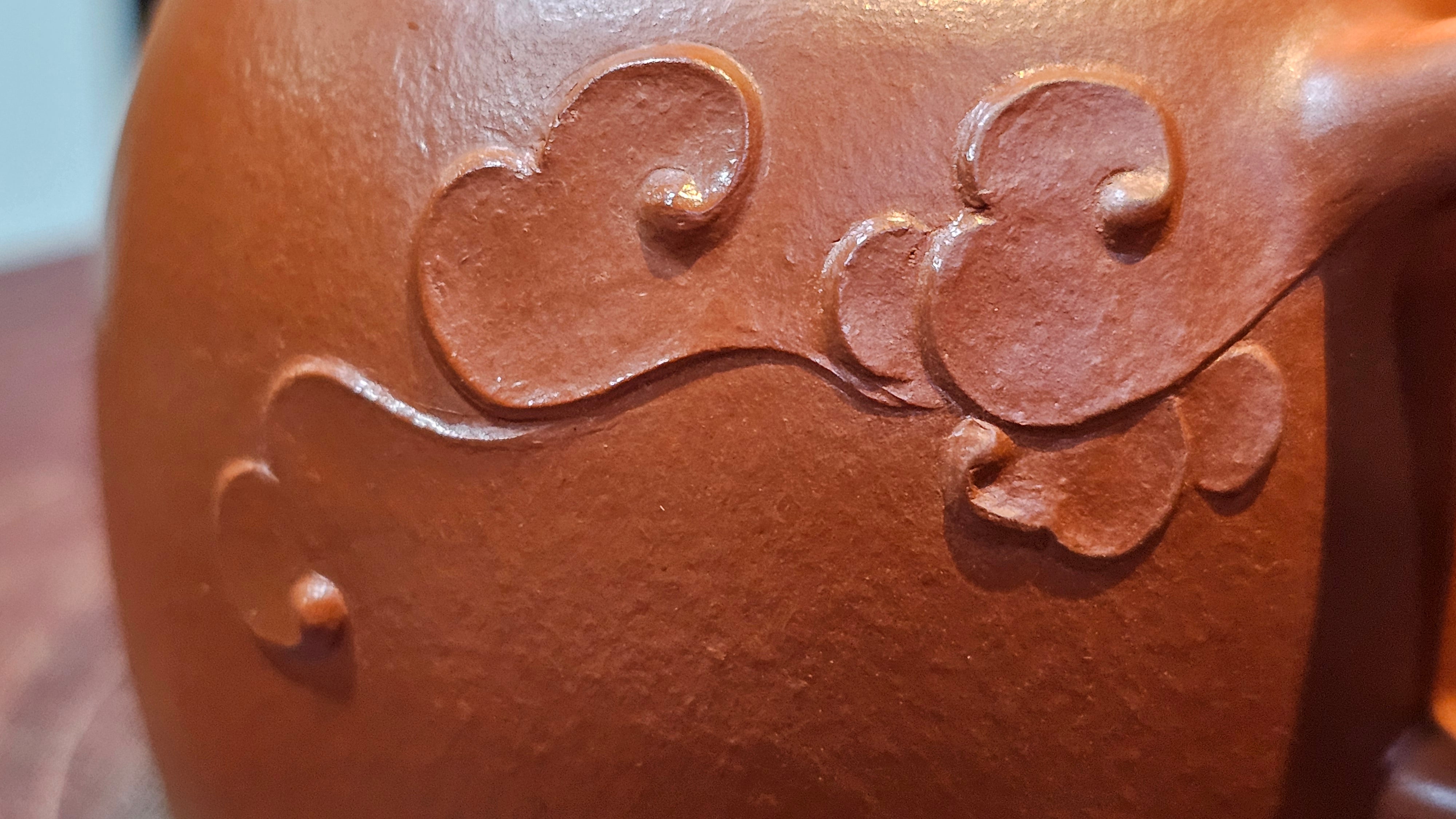 Mini! Qin Quan 秦权, with Oriental Clouds Embellishments 云朵贴花工艺, 115.3ml, Xiao Mei Yao Zhu Ni 小煤窑朱泥, by Craftsman Chen Yue Fei 陈跃飞 ~ Congratulations!to Ms A.R.! 0926hrs 19th Sept 2025, Ipswich! U.K.