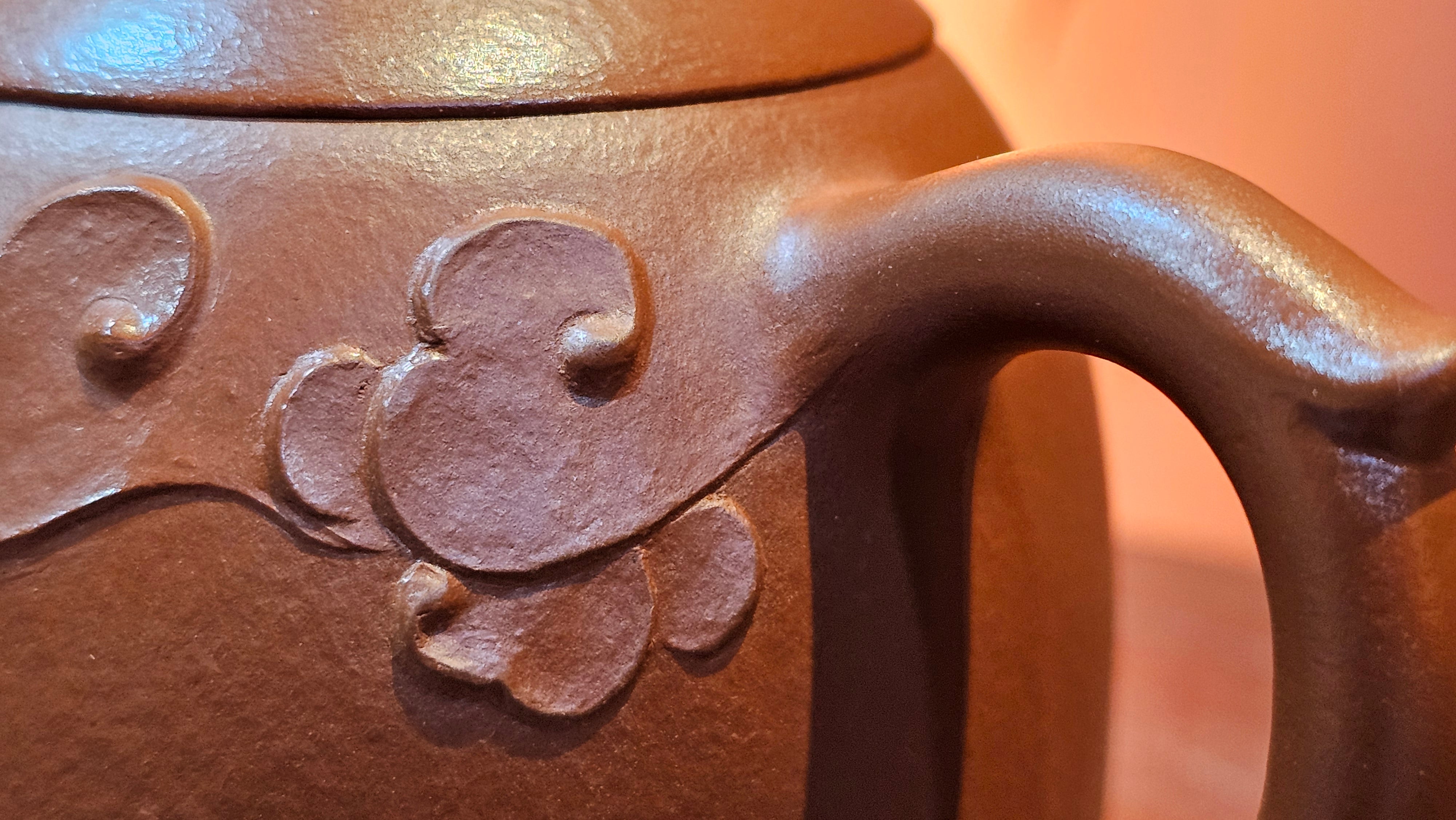 Mini! Qin Quan 秦权, with Oriental Clouds Embellishments 云朵贴花工艺, 115.3ml, Xiao Mei Yao Zhu Ni 小煤窑朱泥, by Craftsman Chen Yue Fei 陈跃飞 ~ Congratulations!to Ms A.R.! 0926hrs 19th Sept 2025, Ipswich! U.K.