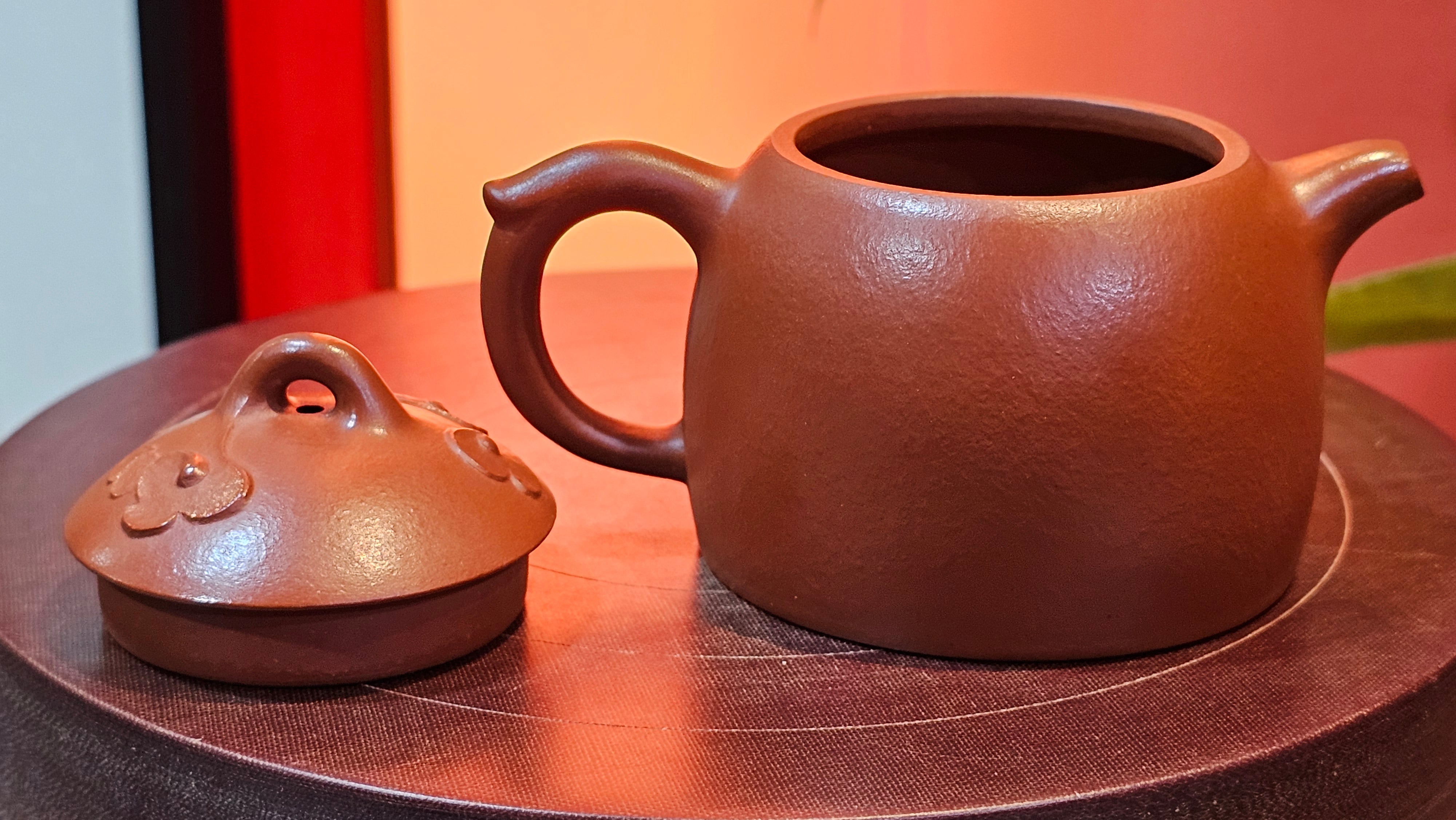 Mini! Qin Quan 秦权, with Oriental Clouds Embellishments 云朵贴花工艺, 115.3ml, Xiao Mei Yao Zhu Ni 小煤窑朱泥, by Craftsman Chen Yue Fei 陈跃飞 ~ Congratulations!to Ms A.R.! 0926hrs 19th Sept 2025, Ipswich! U.K.