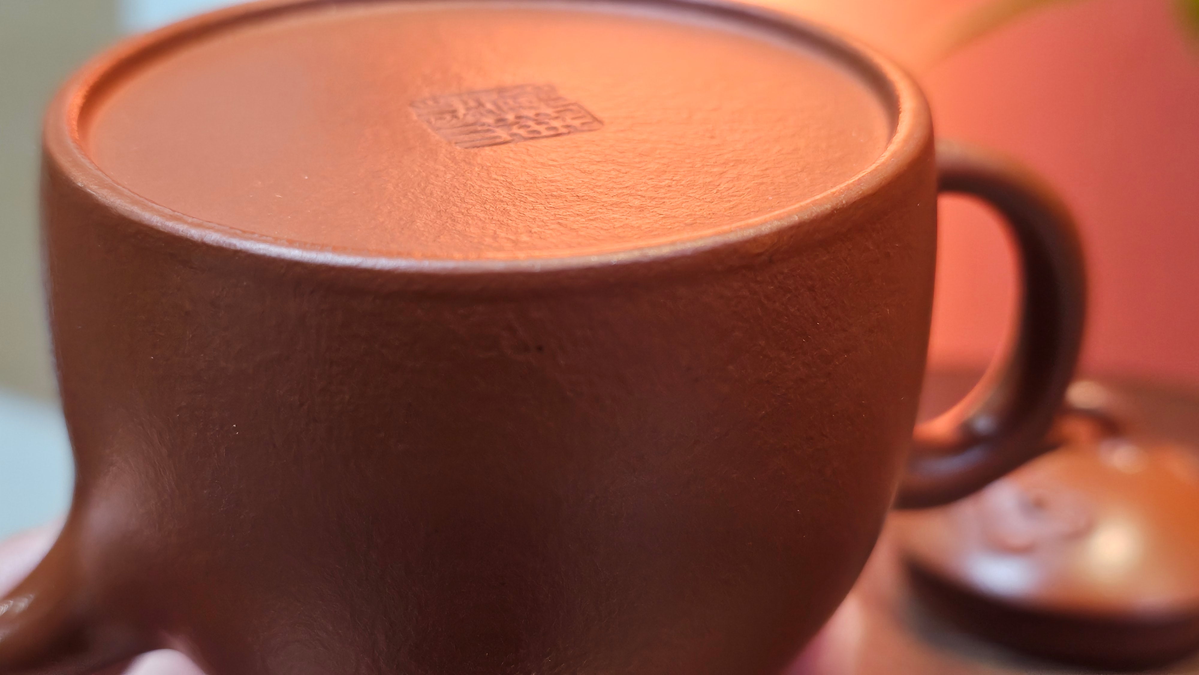 Mini! Qin Quan 秦权, with Oriental Clouds Embellishments 云朵贴花工艺, 115.3ml, Xiao Mei Yao Zhu Ni 小煤窑朱泥, by Craftsman Chen Yue Fei 陈跃飞 ~ Congratulations!to Ms A.R.! 0926hrs 19th Sept 2025, Ipswich! U.K.