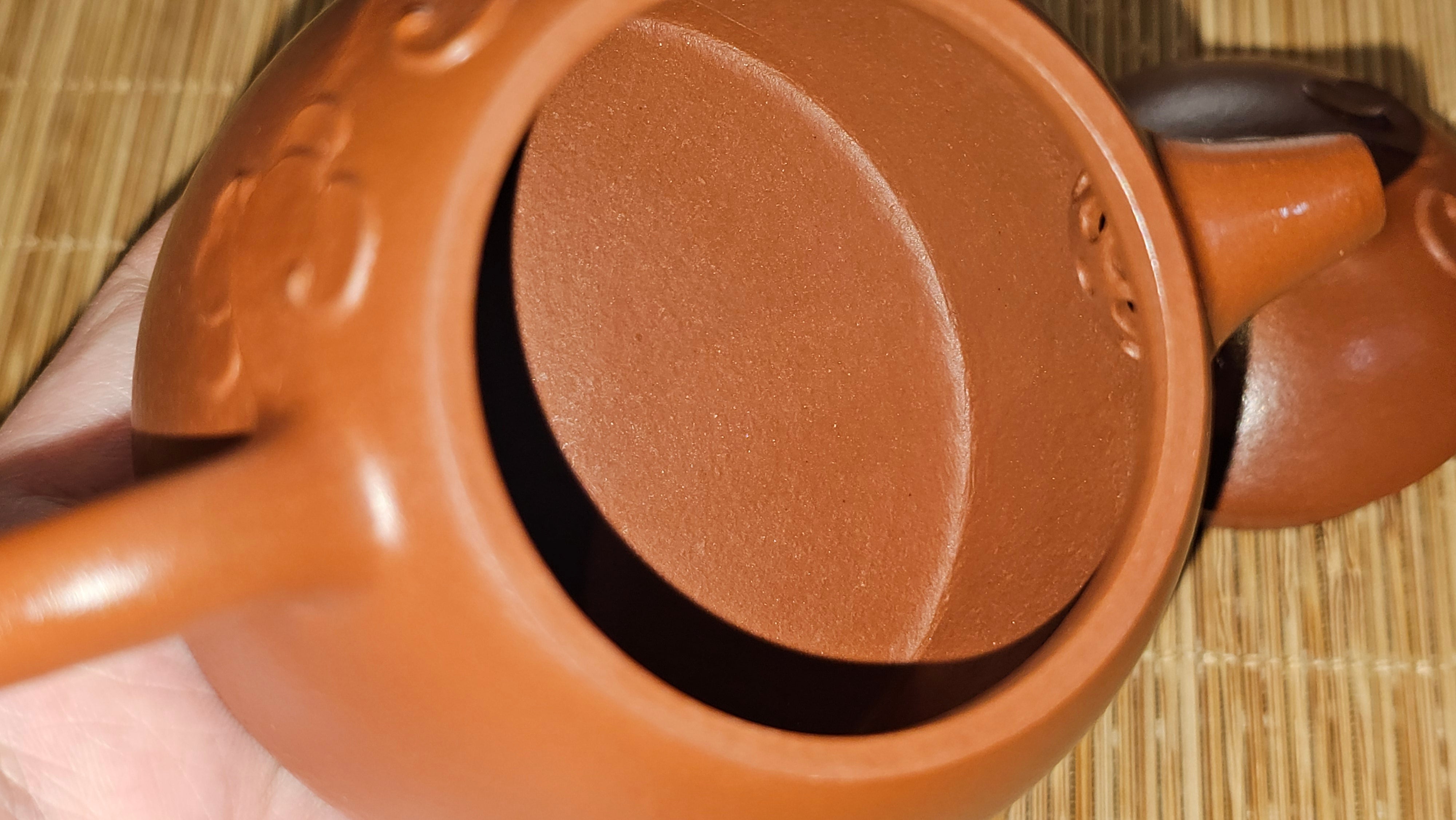 Mini! Qin Quan 秦权, with Oriental Clouds Embellishments 云朵贴花工艺, 115.3ml, Xiao Mei Yao Zhu Ni 小煤窑朱泥, by Craftsman Chen Yue Fei 陈跃飞 ~ Congratulations!to Ms A.R.! 0926hrs 19th Sept 2025, Ipswich! U.K.