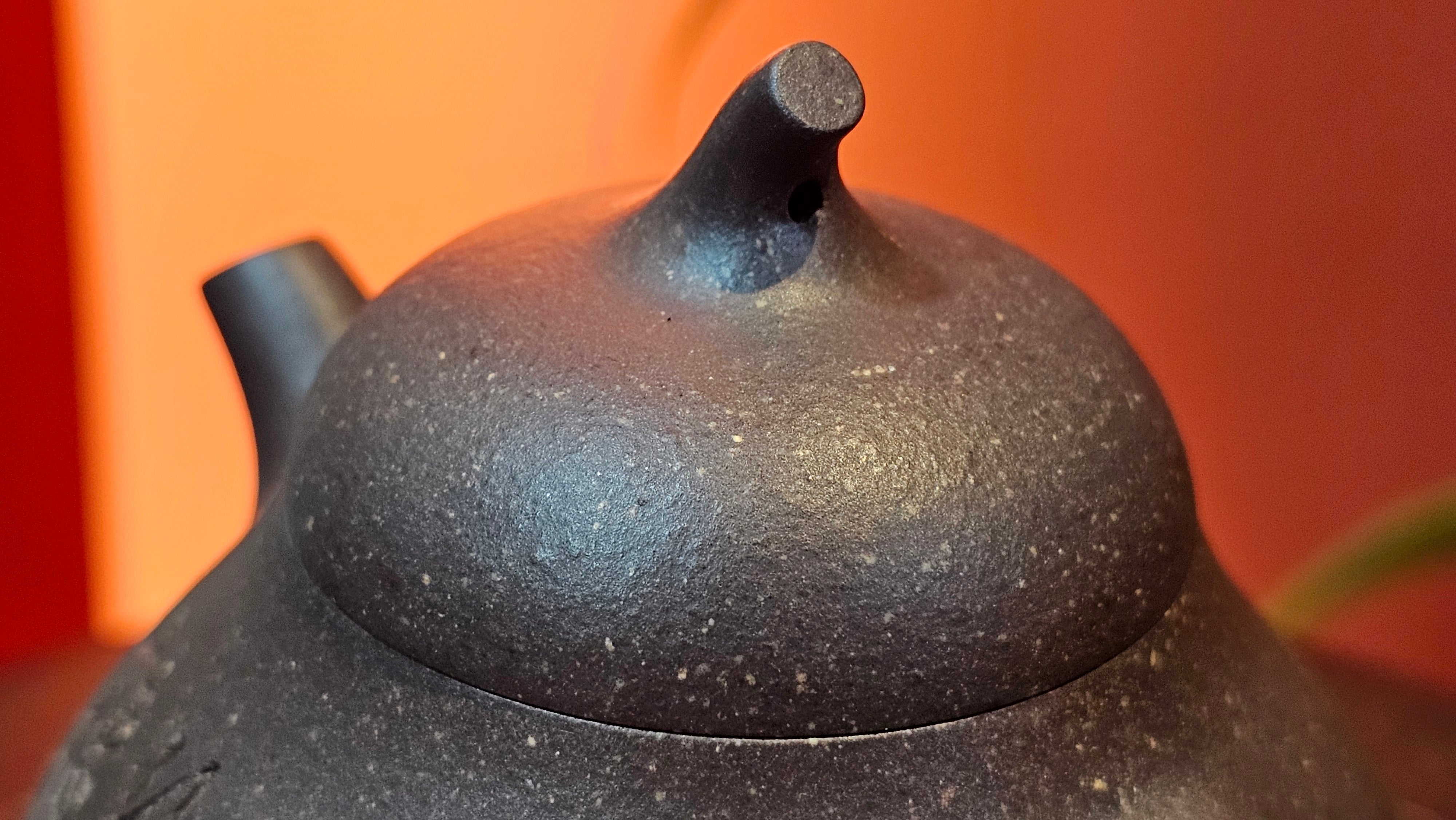 Qie Gua《茄瓜》~ "The Gourd", 152.8ml, Hei Zi Ni 黑紫泥, by our Craftsman Zhang Huan 张欢, Calligraphy and Lotus Engraving by Craftsman Yi Cheng 逸成 ~ Congratulations!to Dr L.L.! 1327hrs 19th Sept 2025! Ventura, CA!