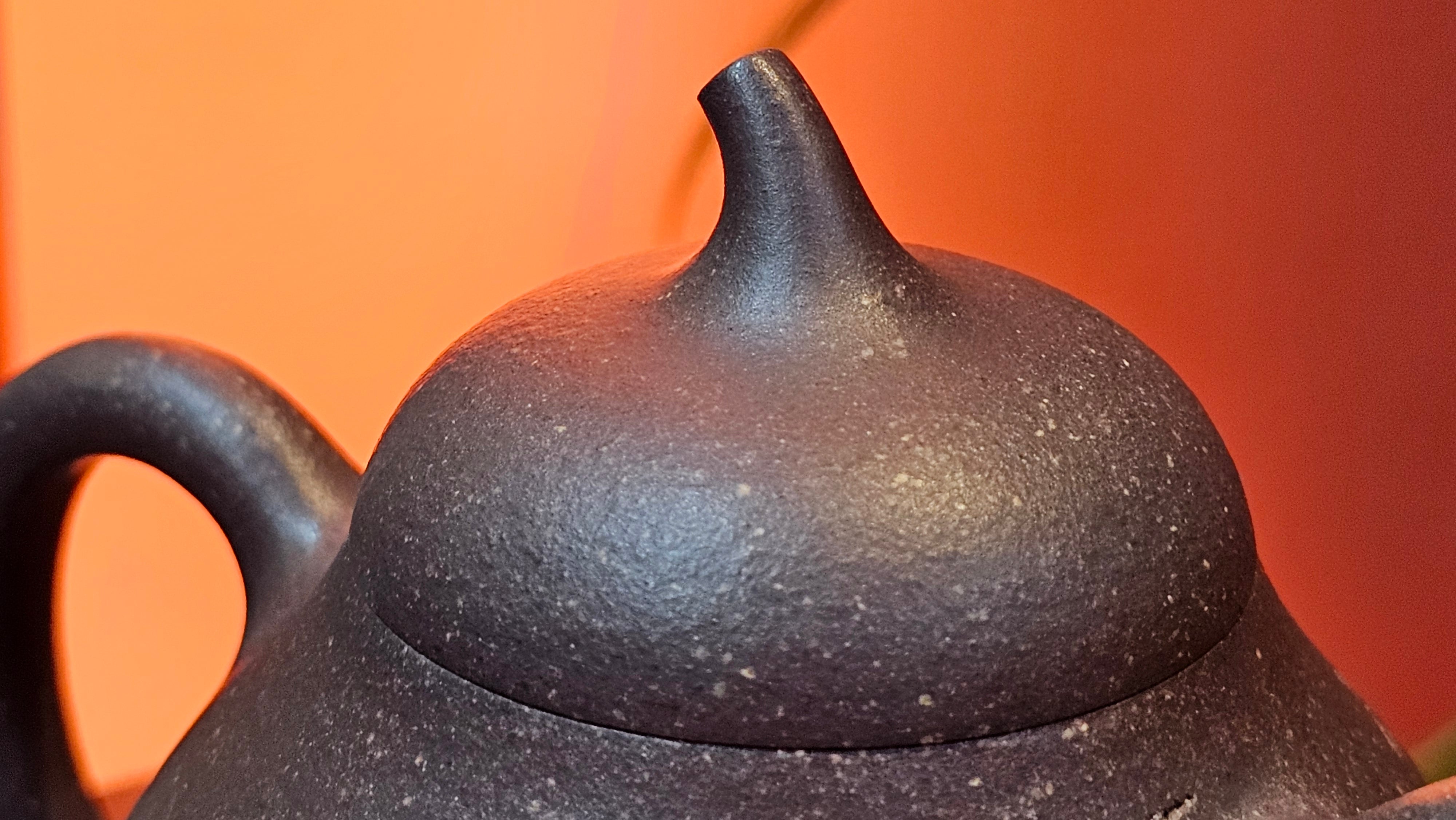 Qie Gua《茄瓜》~ "The Gourd", 152.8ml, Hei Zi Ni 黑紫泥, by our Craftsman Zhang Huan 张欢, Calligraphy and Lotus Engraving by Craftsman Yi Cheng 逸成 ~ Congratulations!to Dr L.L.! 1327hrs 19th Sept 2025! Ventura, CA!