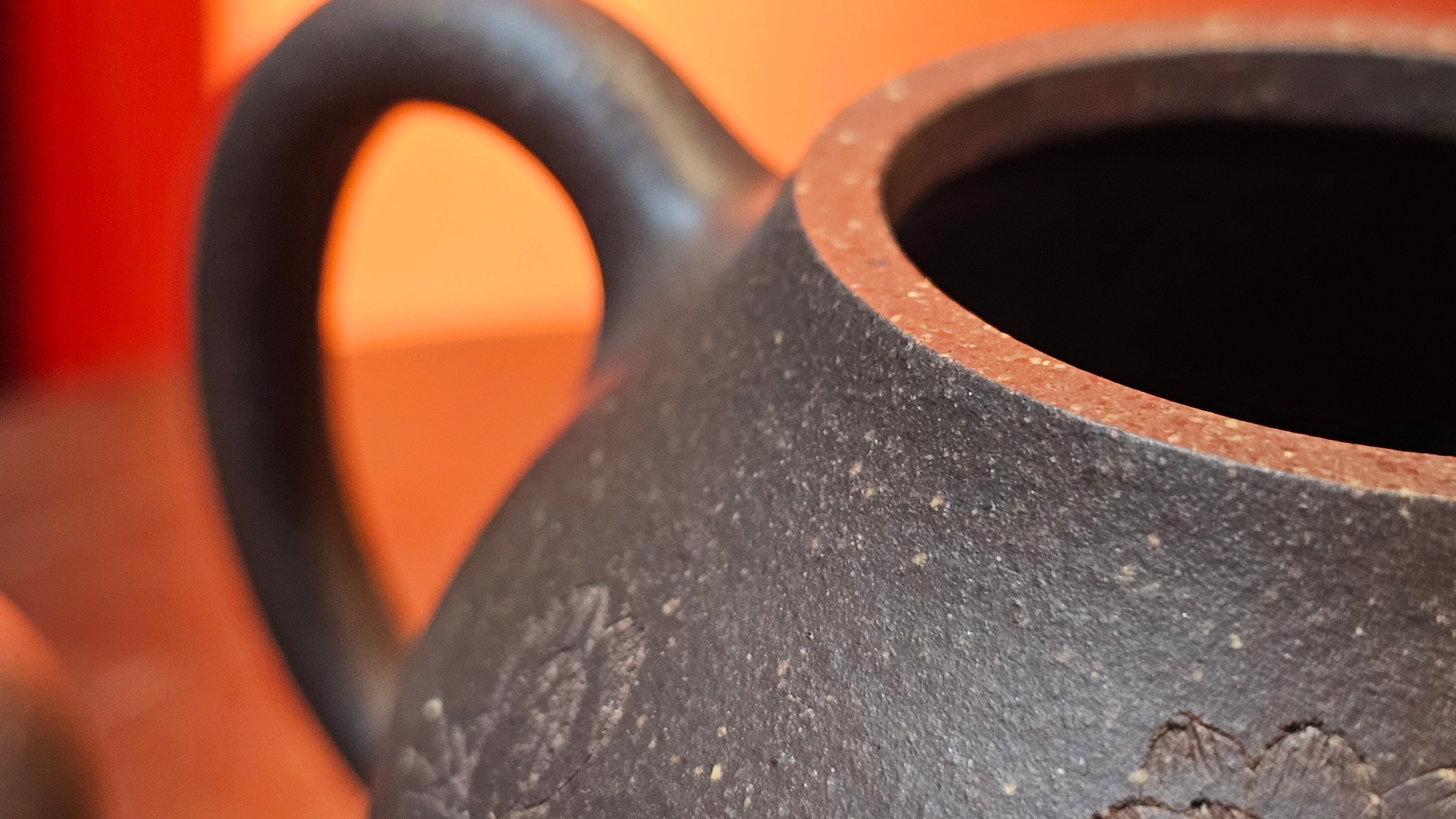 Qie Gua《茄瓜》~ "The Gourd", 152.8ml, Hei Zi Ni 黑紫泥, by our Craftsman Zhang Huan 张欢, Calligraphy and Lotus Engraving by Craftsman Yi Cheng 逸成 ~ Congratulations!to Dr L.L.! 1327hrs 19th Sept 2025! Ventura, CA!