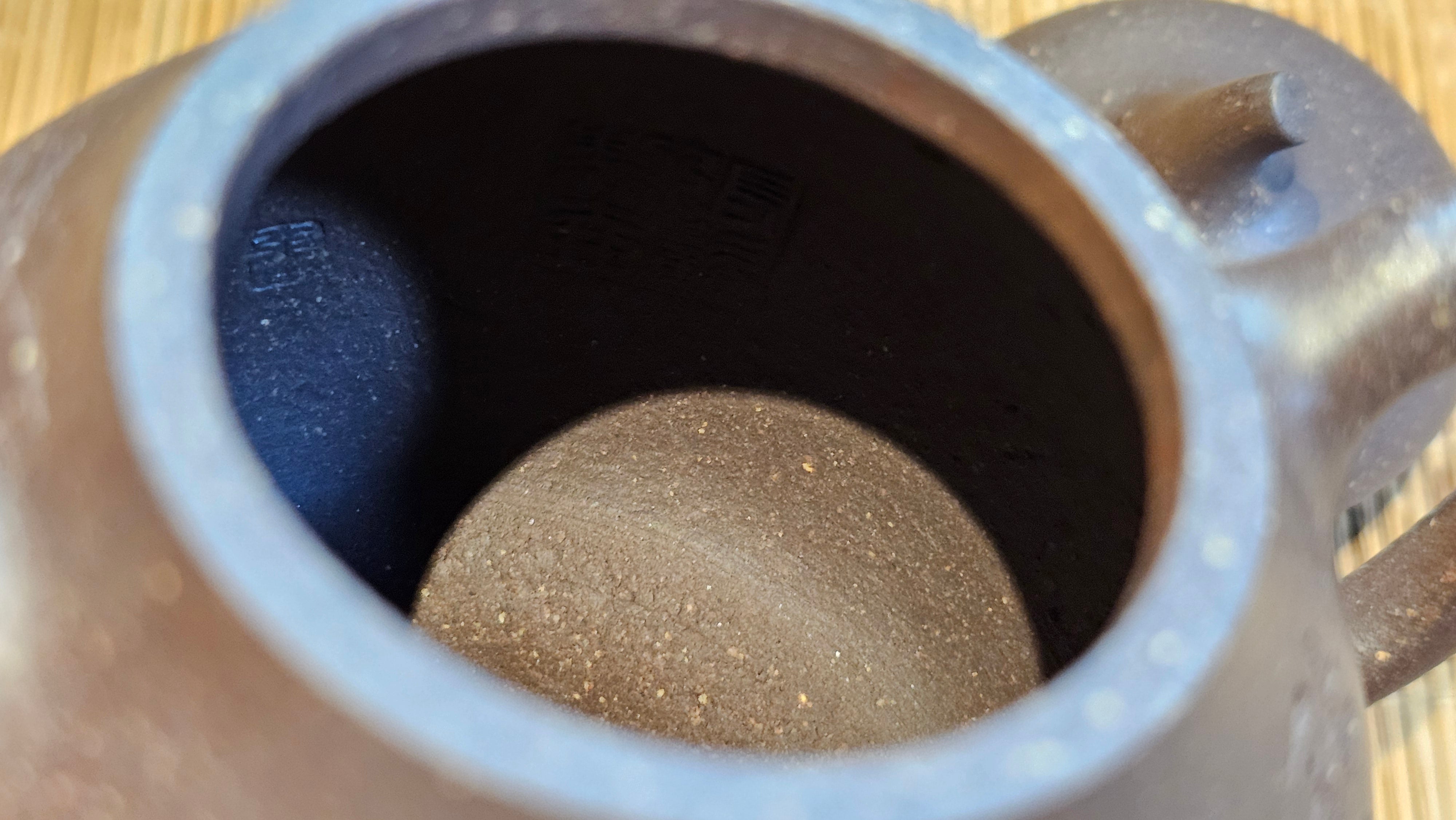 Qie Gua《茄瓜》~ "The Gourd", 152.8ml, Hei Zi Ni 黑紫泥, by our Craftsman Zhang Huan 张欢, Calligraphy and Lotus Engraving by Craftsman Yi Cheng 逸成 ~ Congratulations!to Dr L.L.! 1327hrs 19th Sept 2025! Ventura, CA!