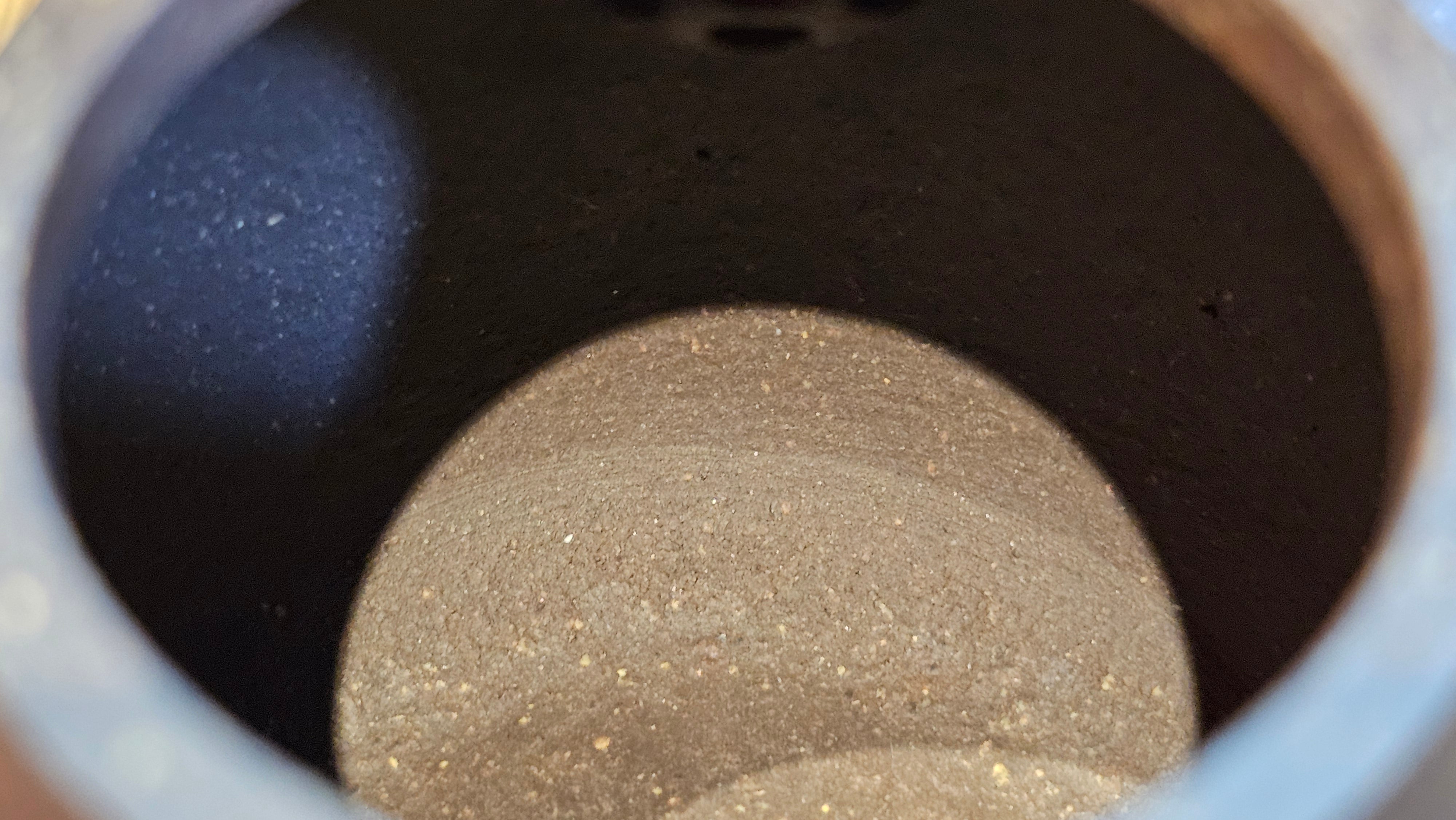 Qie Gua《茄瓜》~ "The Gourd", 152.8ml, Hei Zi Ni 黑紫泥, by our Craftsman Zhang Huan 张欢, Calligraphy and Lotus Engraving by Craftsman Yi Cheng 逸成 ~ Congratulations!to Dr L.L.! 1327hrs 19th Sept 2025! Ventura, CA!