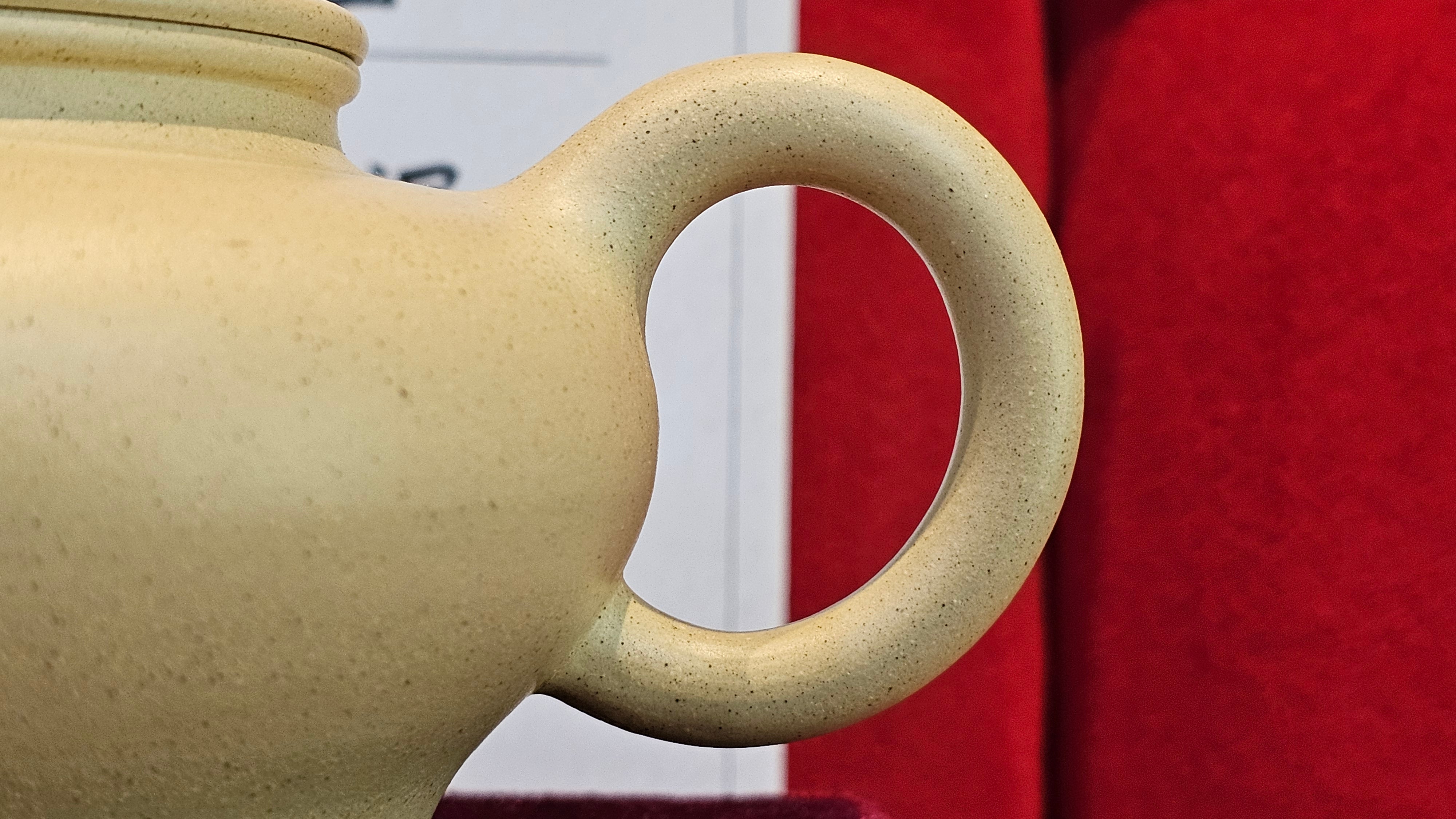 《高耀日》"Gao Yao Ri", Largish ~ 295.3ml, Ben Shan Duan Ni 本山段泥 ~ Crafted by L3A Consummate Master Artist Li Yan Ru 李艳如 ~ Congratulations!to Mr J.G.! 0851hrs 21st Sept 2025, New Orleans! LA!