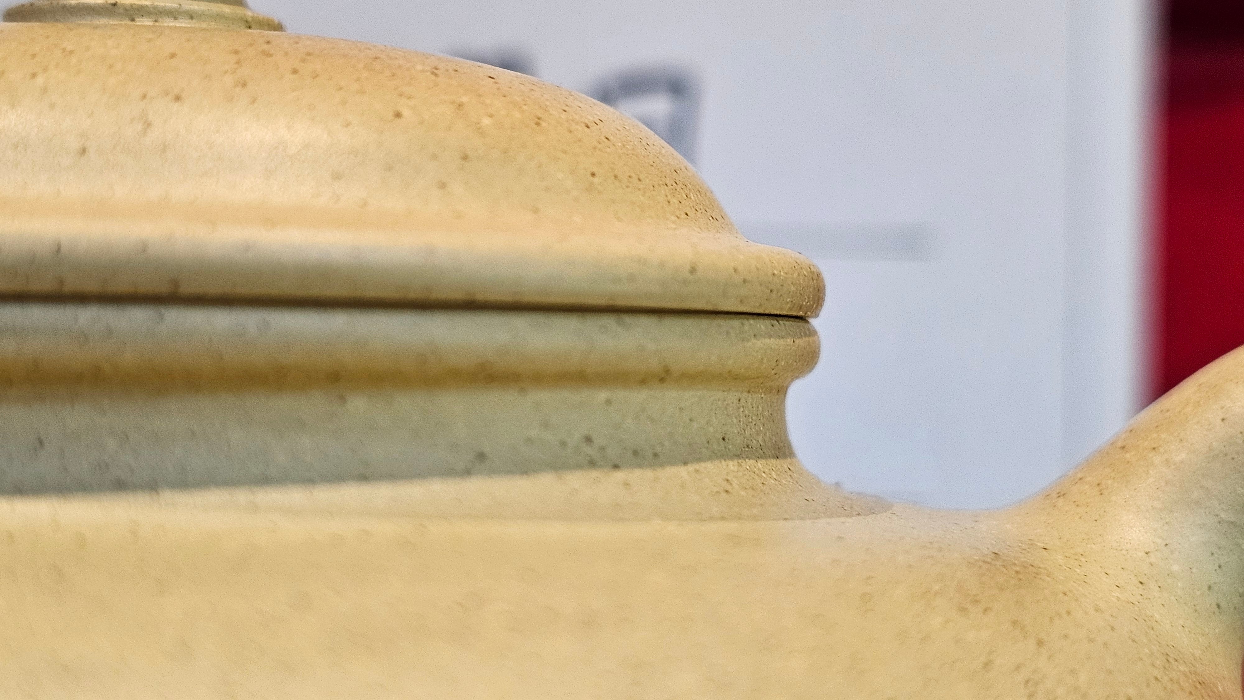 《高耀日》"Gao Yao Ri", Largish ~ 295.3ml, Ben Shan Duan Ni 本山段泥 ~ Crafted by L3A Consummate Master Artist Li Yan Ru 李艳如 ~ Congratulations!to Mr J.G.! 0851hrs 21st Sept 2025, New Orleans! LA!