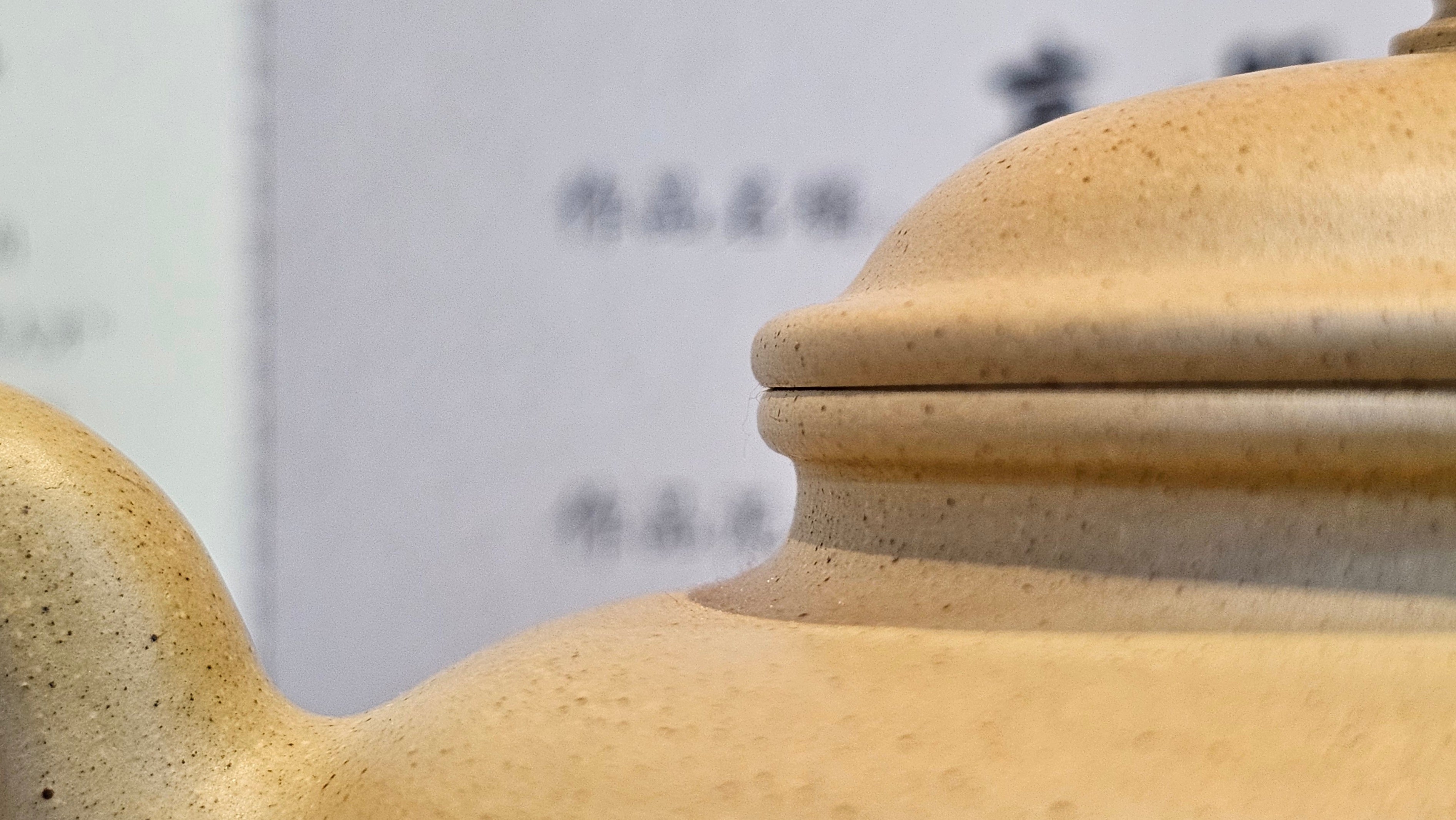 《高耀日》"Gao Yao Ri", Largish ~ 295.3ml, Ben Shan Duan Ni 本山段泥 ~ Crafted by L3A Consummate Master Artist Li Yan Ru 李艳如 ~ Congratulations!to Mr J.G.! 0851hrs 21st Sept 2025, New Orleans! LA!