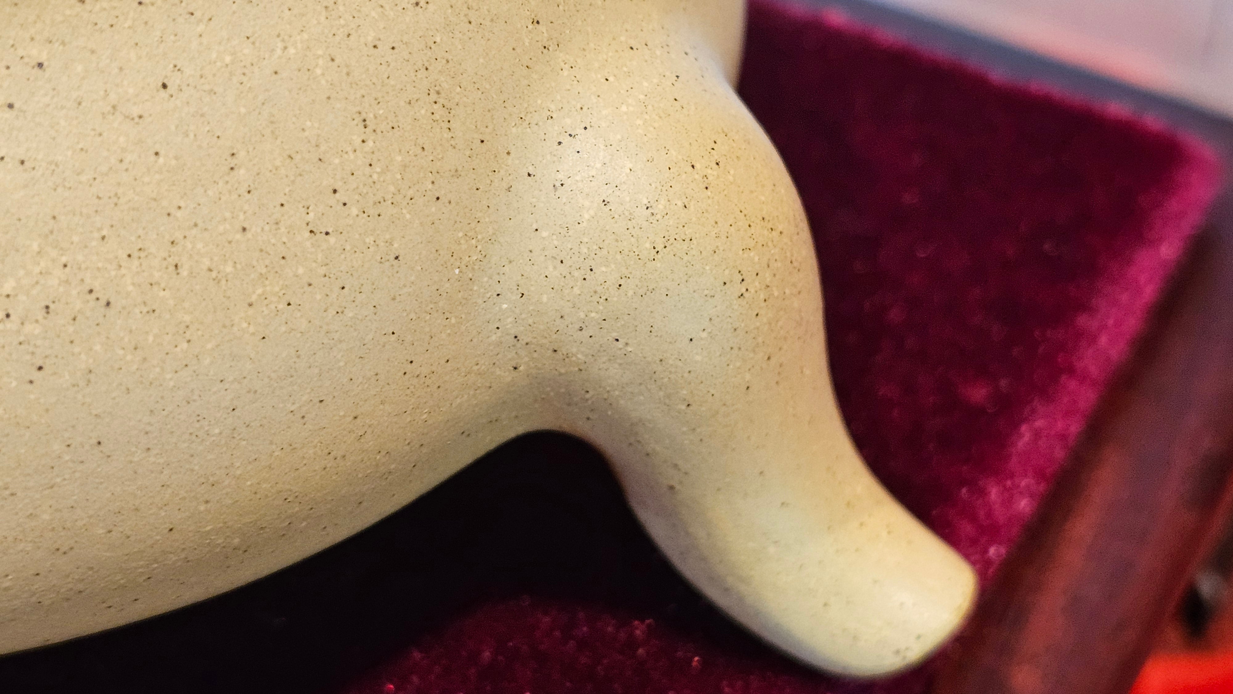 《高耀日》"Gao Yao Ri", Largish ~ 295.3ml, Ben Shan Duan Ni 本山段泥 ~ Crafted by L3A Consummate Master Artist Li Yan Ru 李艳如 ~ Congratulations!to Mr J.G.! 0851hrs 21st Sept 2025, New Orleans! LA!