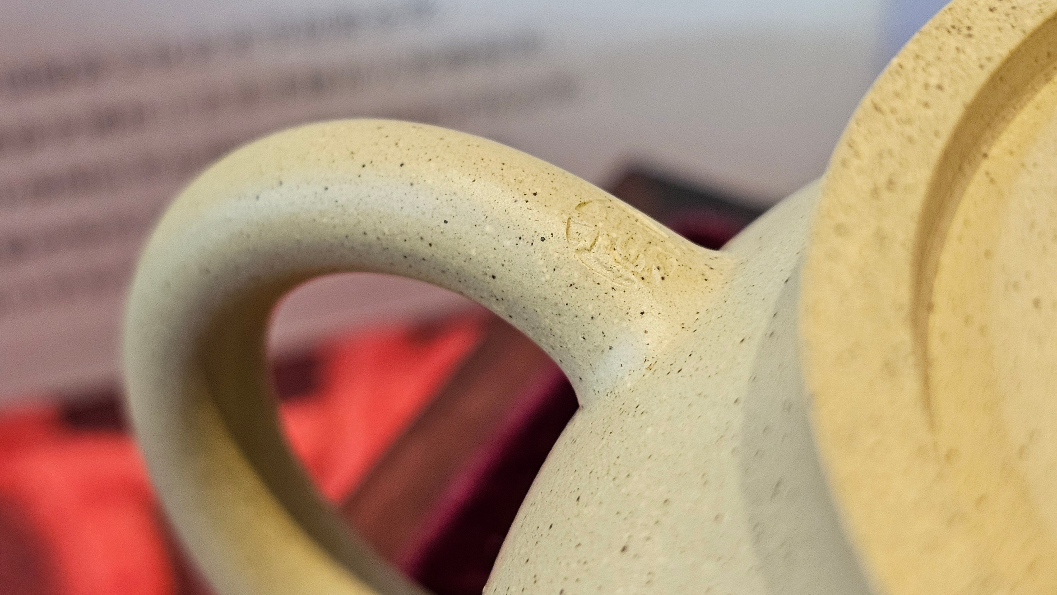 《高耀日》"Gao Yao Ri", Largish ~ 295.3ml, Ben Shan Duan Ni 本山段泥 ~ Crafted by L3A Consummate Master Artist Li Yan Ru 李艳如 ~ Congratulations!to Mr J.G.! 0851hrs 21st Sept 2025, New Orleans! LA!