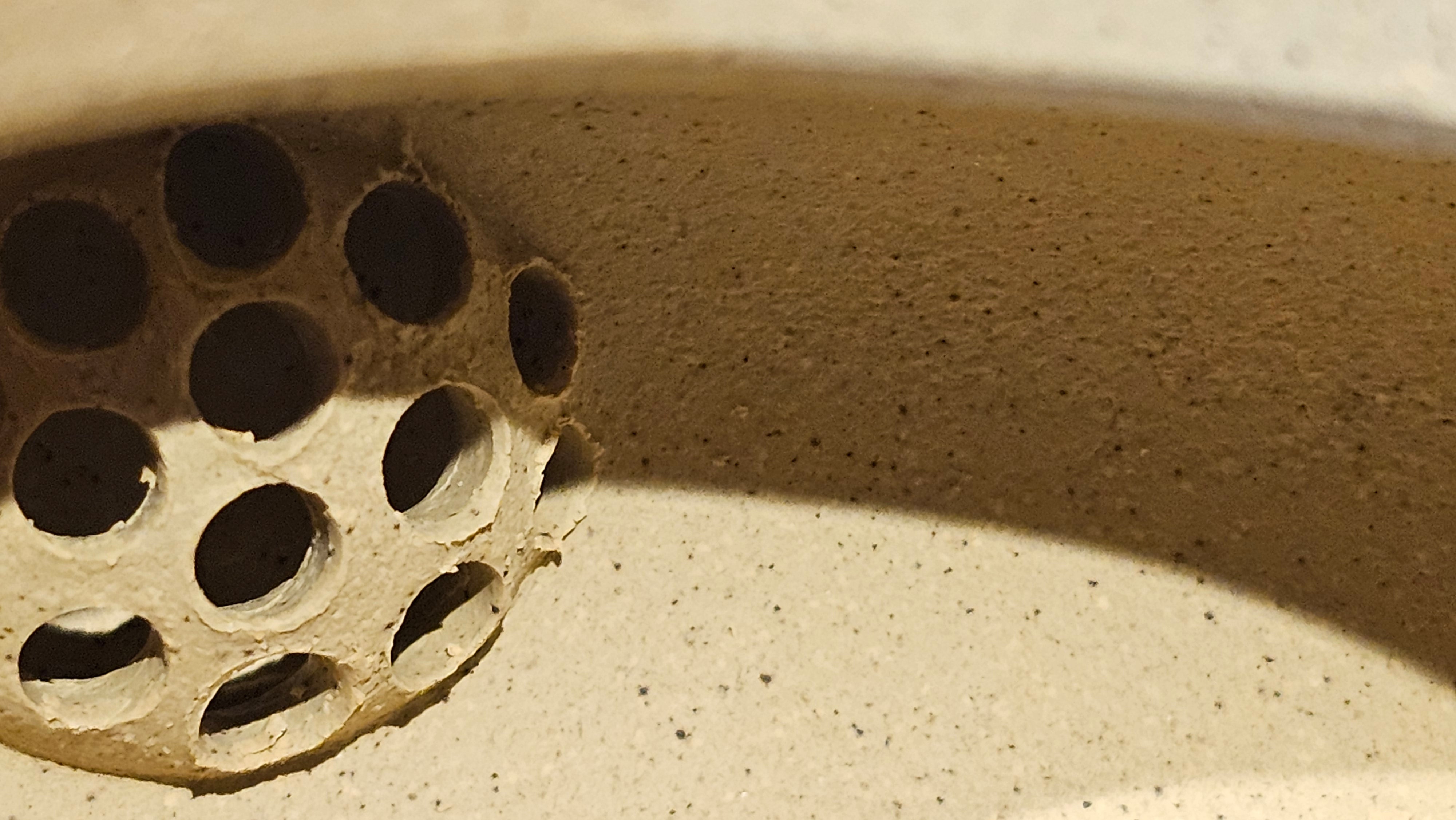 《高耀日》"Gao Yao Ri", Largish ~ 295.3ml, Ben Shan Duan Ni 本山段泥 ~ Crafted by L3A Consummate Master Artist Li Yan Ru 李艳如 ~ Congratulations!to Mr J.G.! 0851hrs 21st Sept 2025, New Orleans! LA!