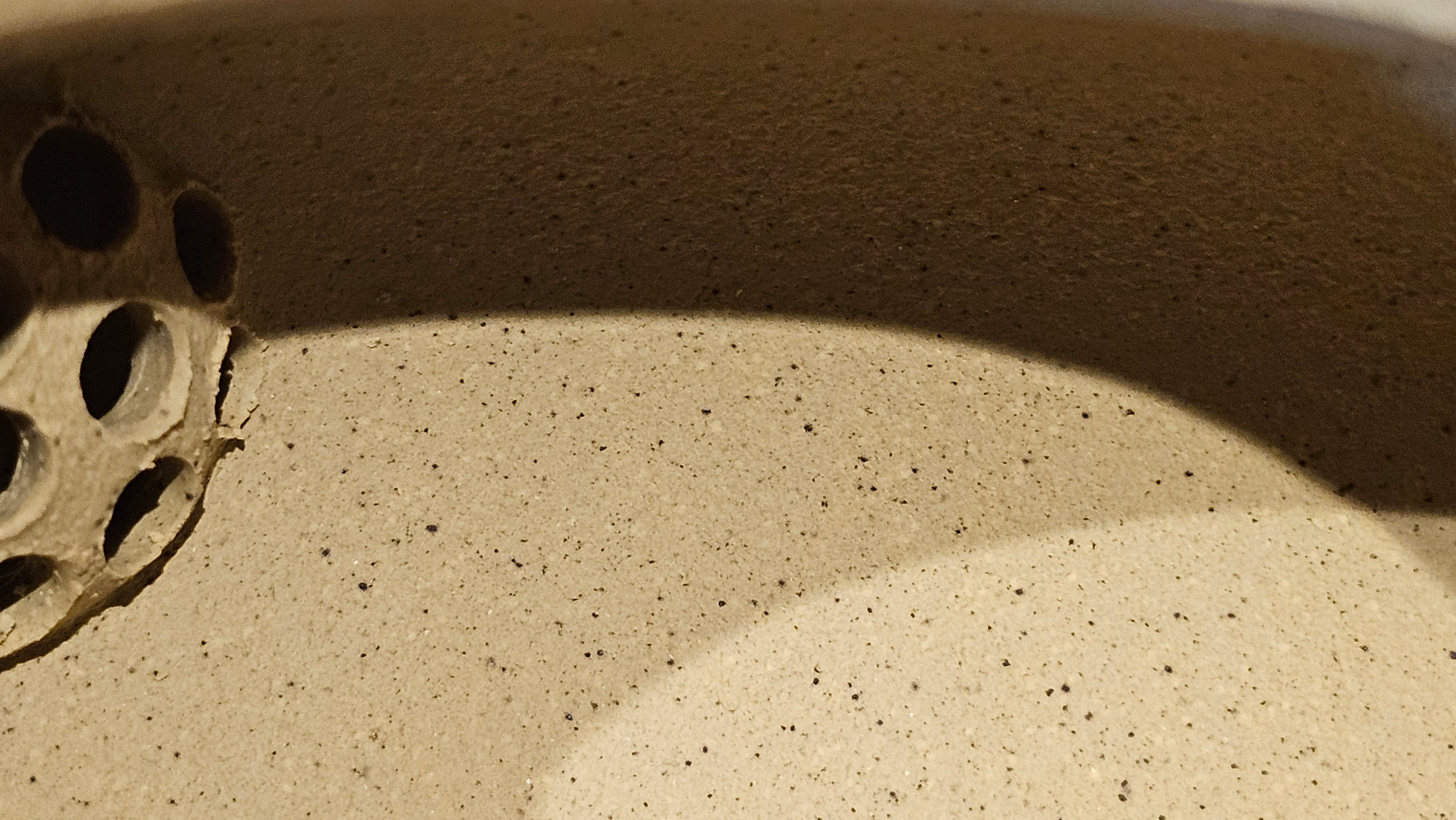 《高耀日》"Gao Yao Ri", Largish ~ 295.3ml, Ben Shan Duan Ni 本山段泥 ~ Crafted by L3A Consummate Master Artist Li Yan Ru 李艳如 ~ Congratulations!to Mr J.G.! 0851hrs 21st Sept 2025, New Orleans! LA!