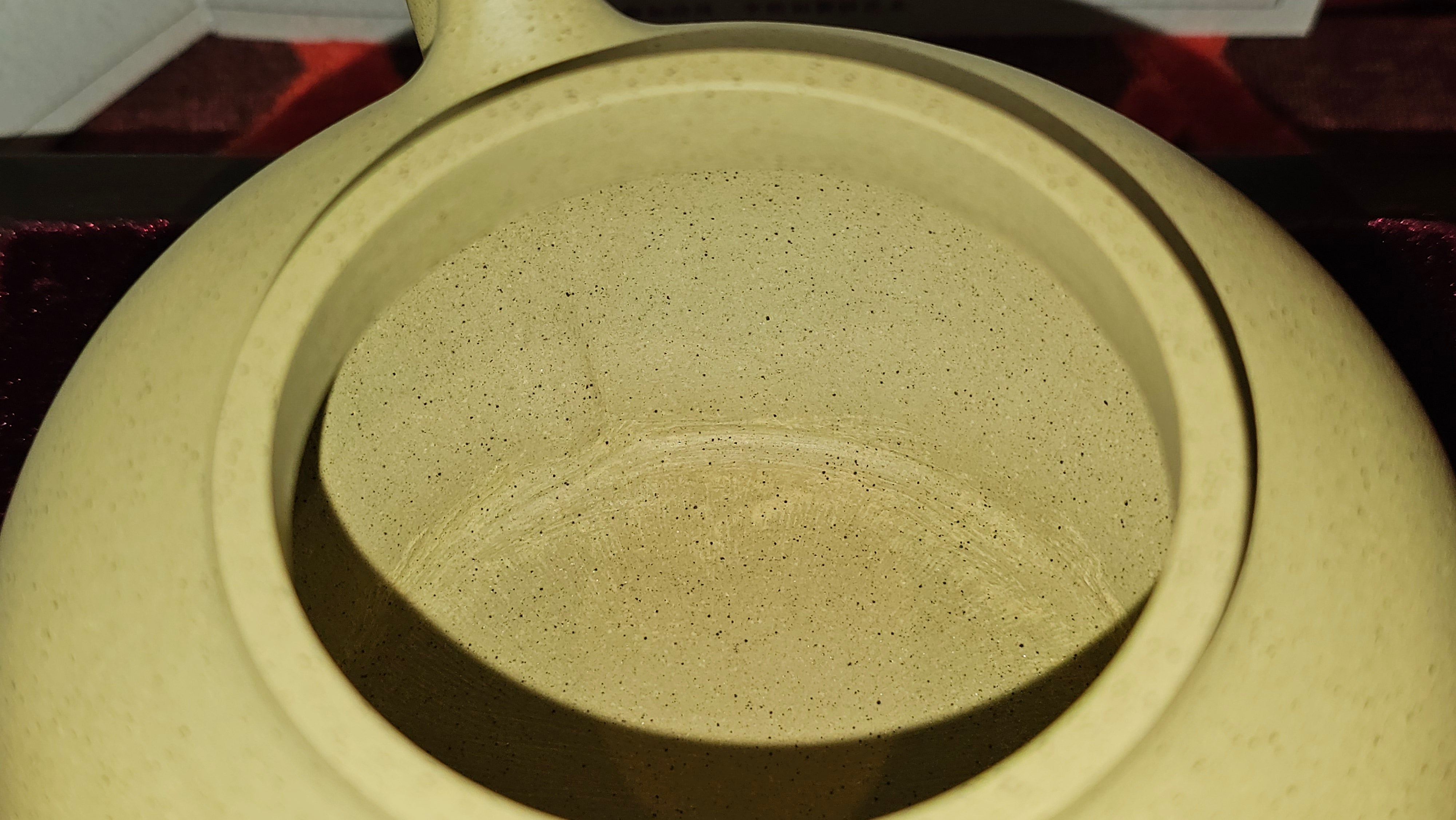 《高耀日》"Gao Yao Ri", Largish ~ 295.3ml, Ben Shan Duan Ni 本山段泥 ~ Crafted by L3A Consummate Master Artist Li Yan Ru 李艳如 ~ Congratulations!to Mr J.G.! 0851hrs 21st Sept 2025, New Orleans! LA!